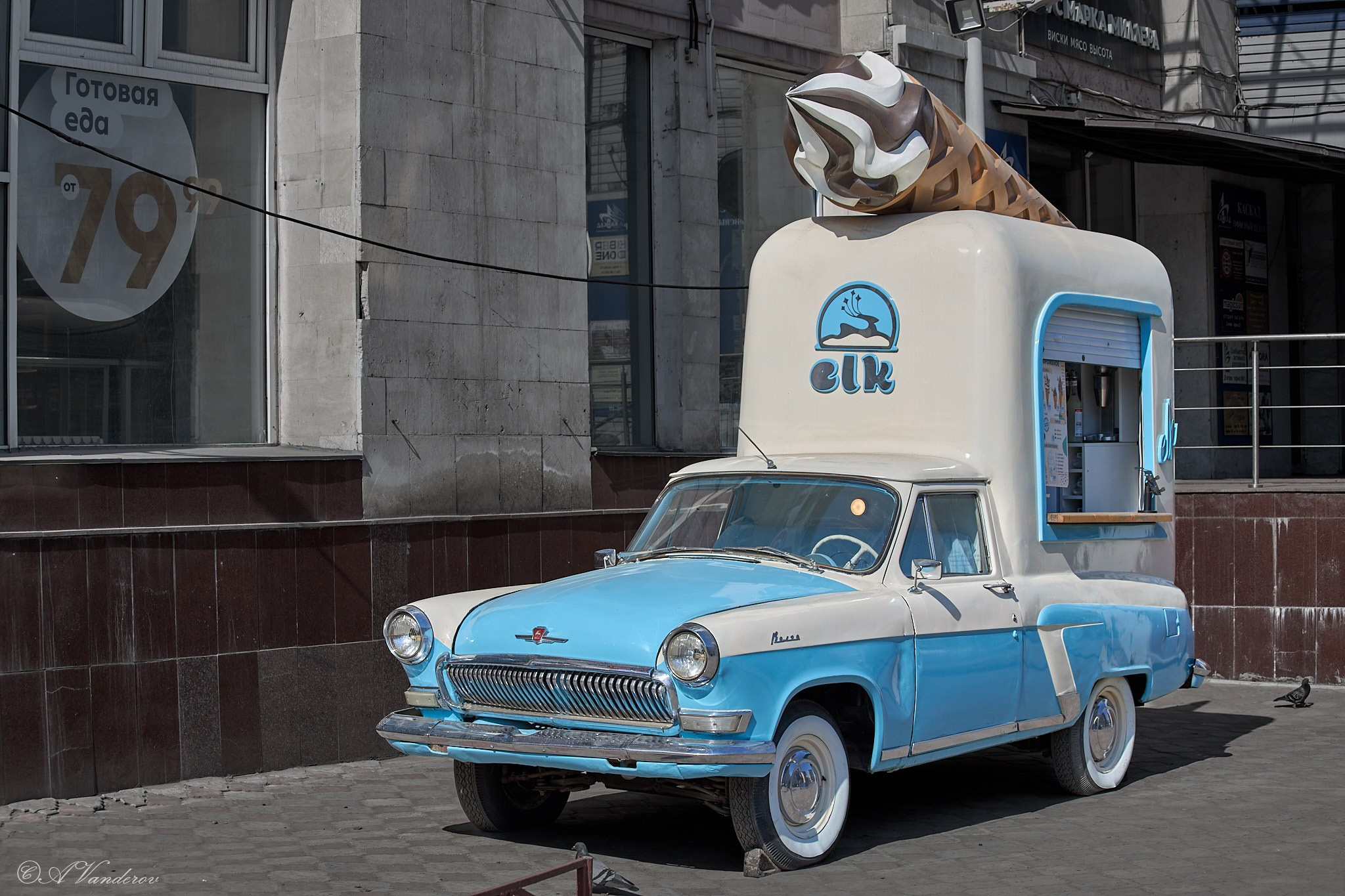 Весенняя прогулка по городу. Фотограф Омск | Александр Вандеров