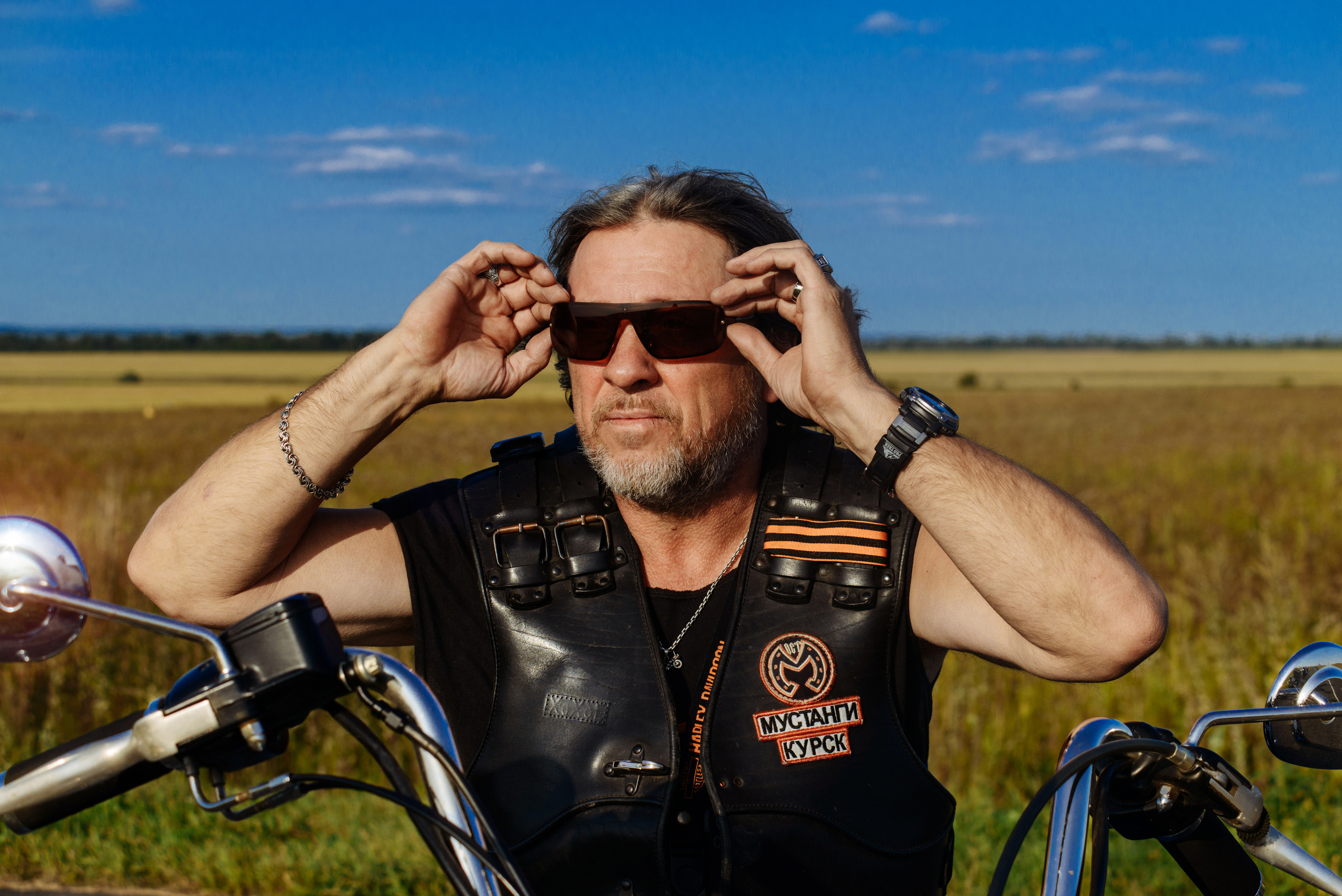 Мустанги ОСТ. Репортажный и свадебный фотограф в Курске Борис Захарчук