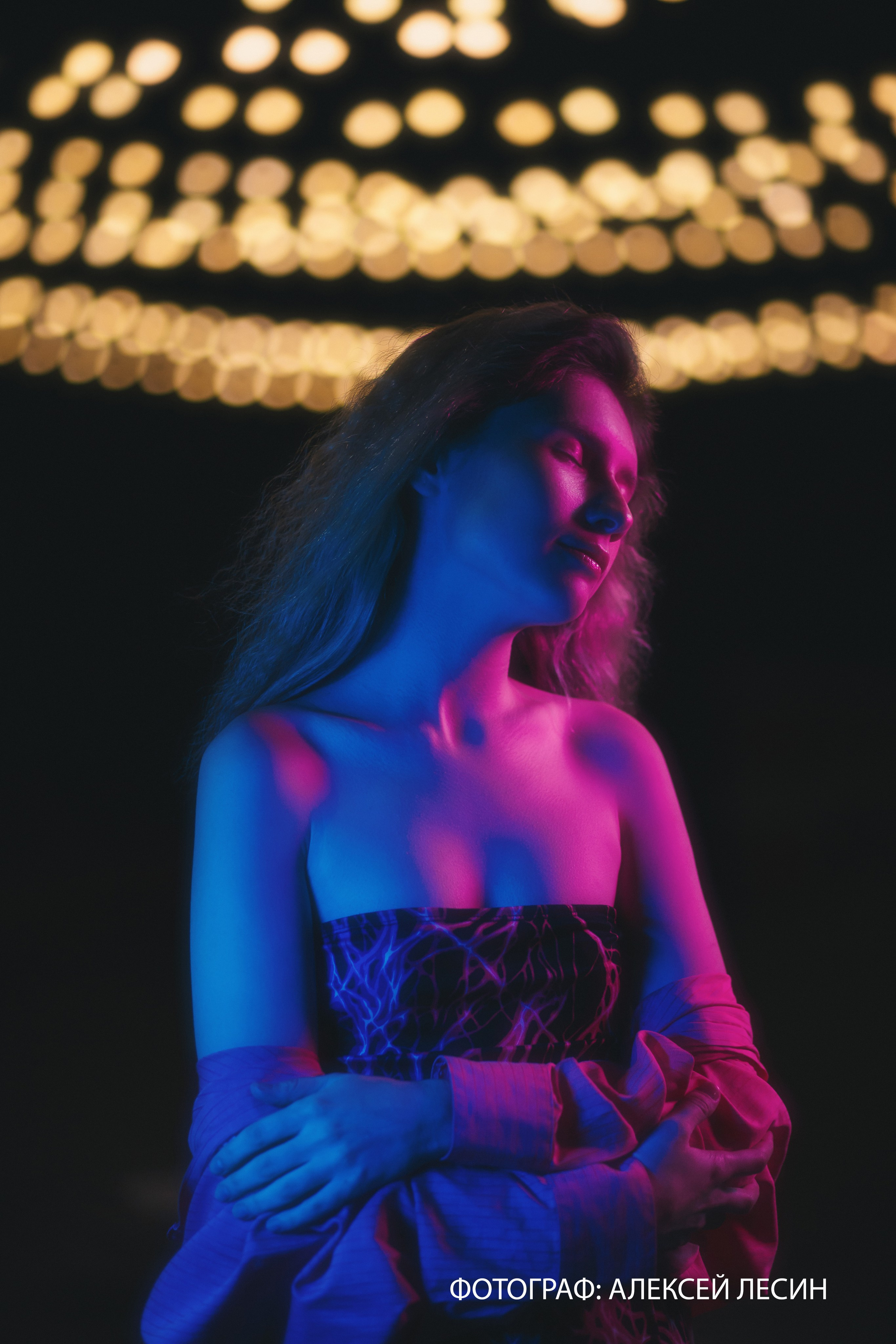 Le reality — фотограф, модель, обучающая позированию