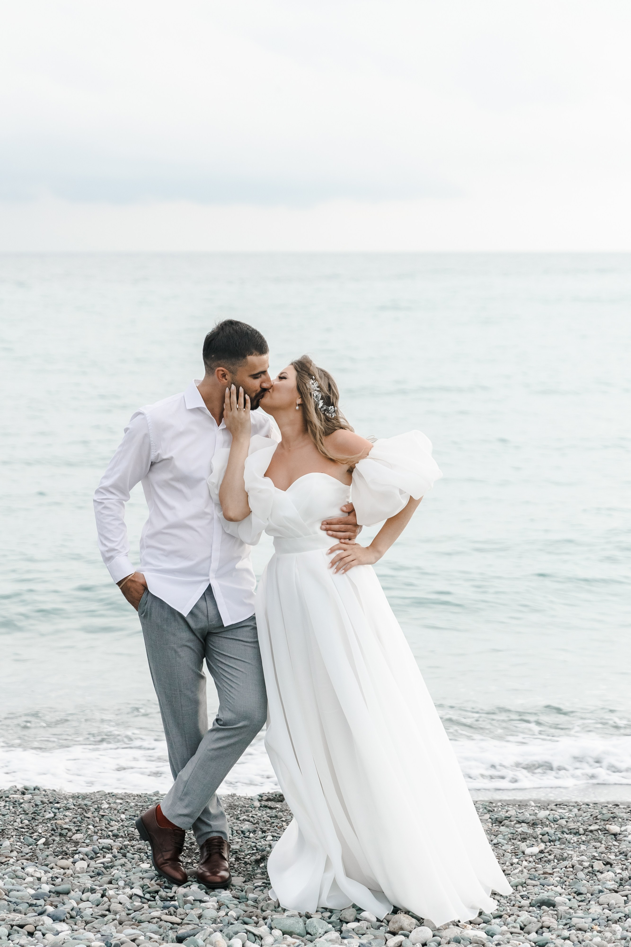 Фотограф Адлер. Идеальная фотосессия на фоне моря. Свадебный фотограф в Абхазии, Сухум, Гагра, Сочи