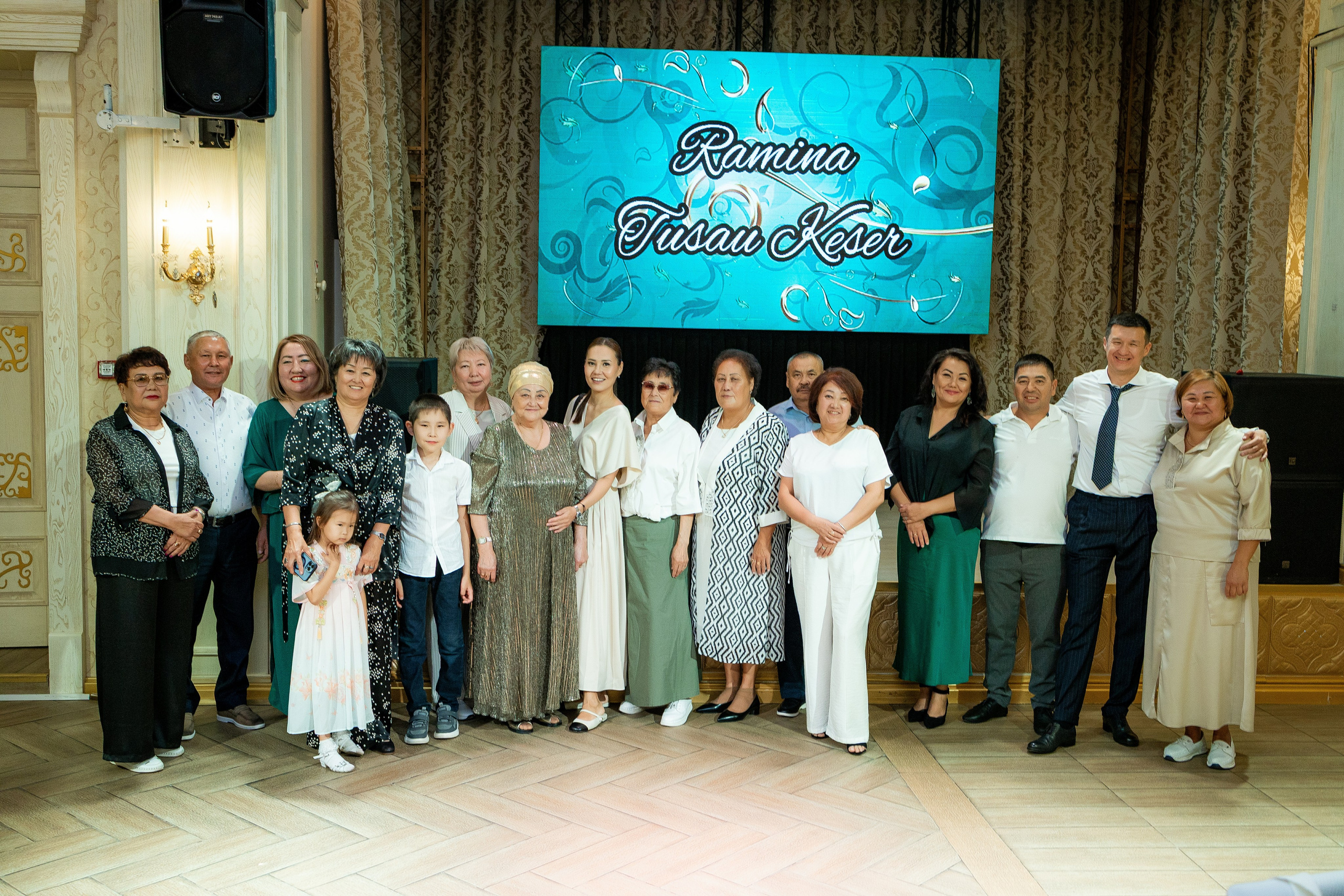 Студийный фотограф в Караганде Алексей Баранов. Фотограф Алексей Баранов. Фотостудия Flash. Семейные фотосессии в Караганде. Индивидуальные фотосессии, детские фотосессии, парные фотосессии в Караганде. Интерьерная фотосессия в Караганде. Семейный фотограф Алексей Баранов. Детский фотограф Алексей Баранов. Художественный фотограф Алексей Баранов. Свадебный фотограф Алексей Баранов. Черно-Белая съемка в Караганде. Самые лучшие семейный и детские фотосессии в Караганде. Контент Съемка в Караганде. SMM в Караганде. Контент фотограф Алексей Баранов. Рекламная съемка в караганде. Реклама. Бутики с одеждой. торговля Караганда. рекламное фото мероприятия в караганде. рекламное фото. рекламный фотограф Алексей Баранов. фотограф. Фотограф Караганда. Алексей Баранов. фотосессия. фотосессия в Караганде. Заказать фотографа в караганде. репортажный фотограф в Караганде. фотосъемка мероприятий. банкет. свадьба. юбилей. детское день рождение. годик. фотограф детский в Караганде. Репортажный фотограф в караганде Алексей Баранов.