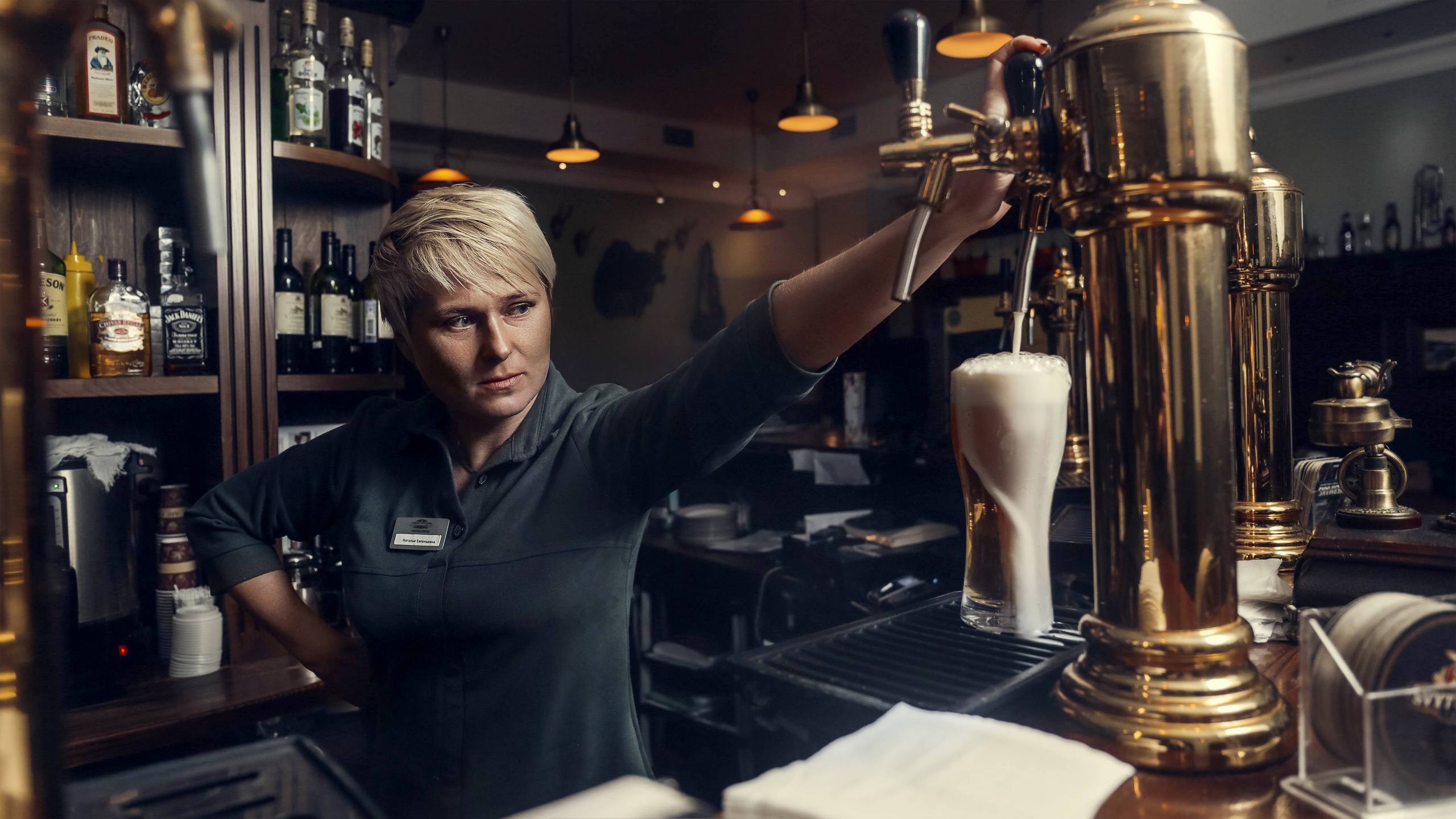 Фотографы и фото/видео услуги во Владимире. Первая во Владимире маркетплейс фотостудия (модельная и предметная съёмка) PORTRETO