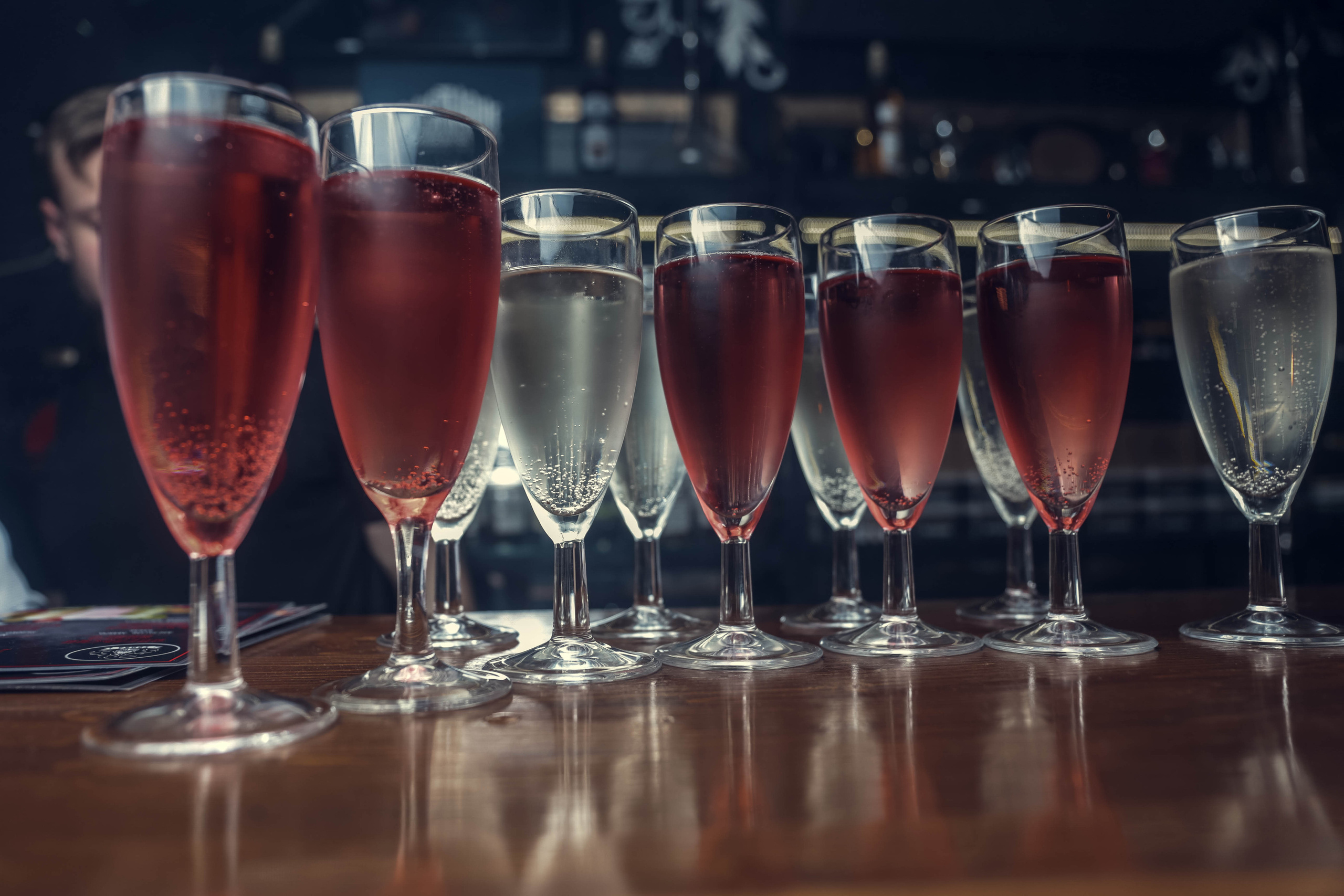 Фотографы и фото/видео услуги во Владимире. Первая во Владимире маркетплейс фотостудия (модельная и предметная съёмка) PORTRETO