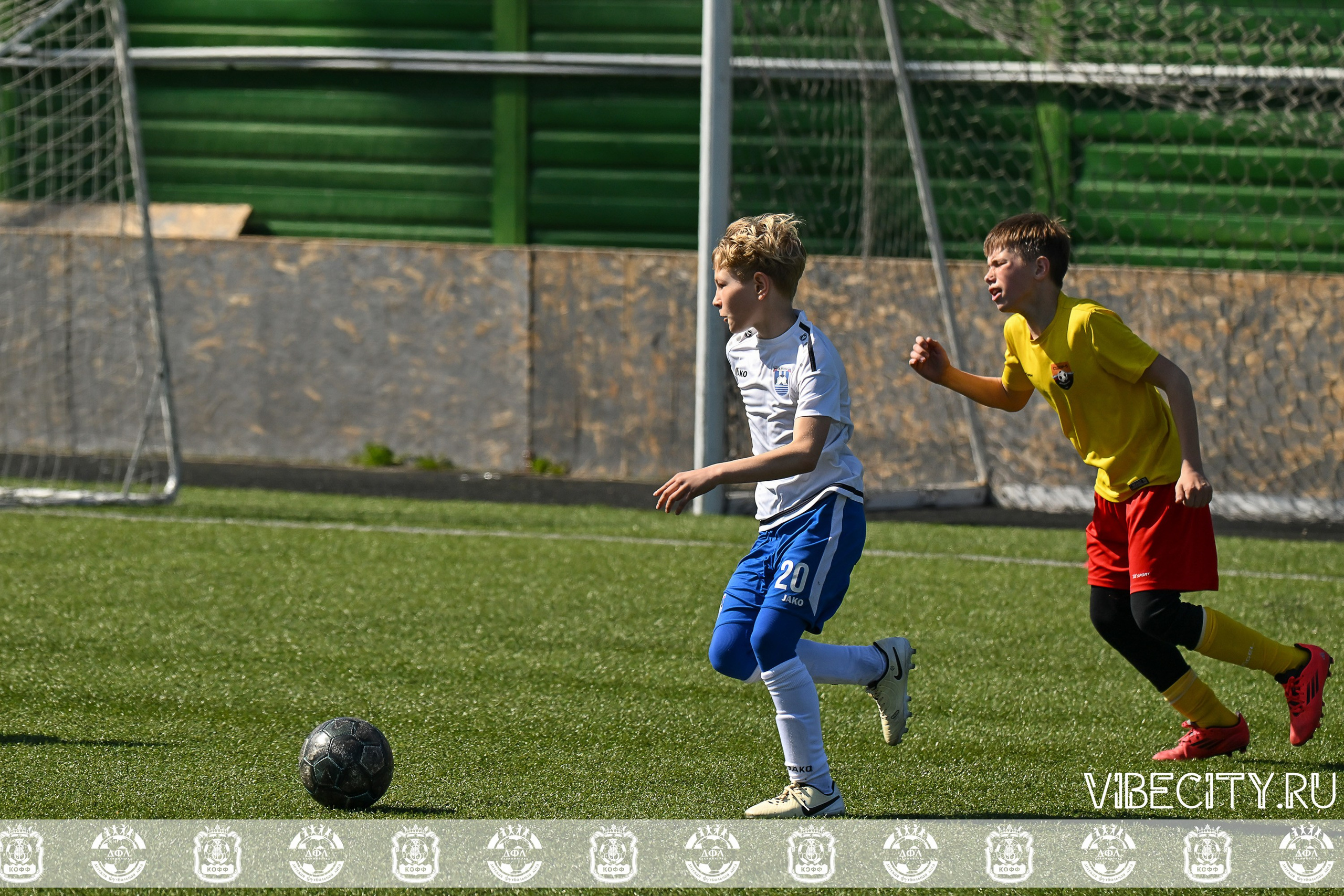 XIX Всероссийского футбольного турнира Локобол 2025 РЖД. VIBECITY.RU Вайб Сити Ру Фоторепортажи Фотоотчеты Калининград