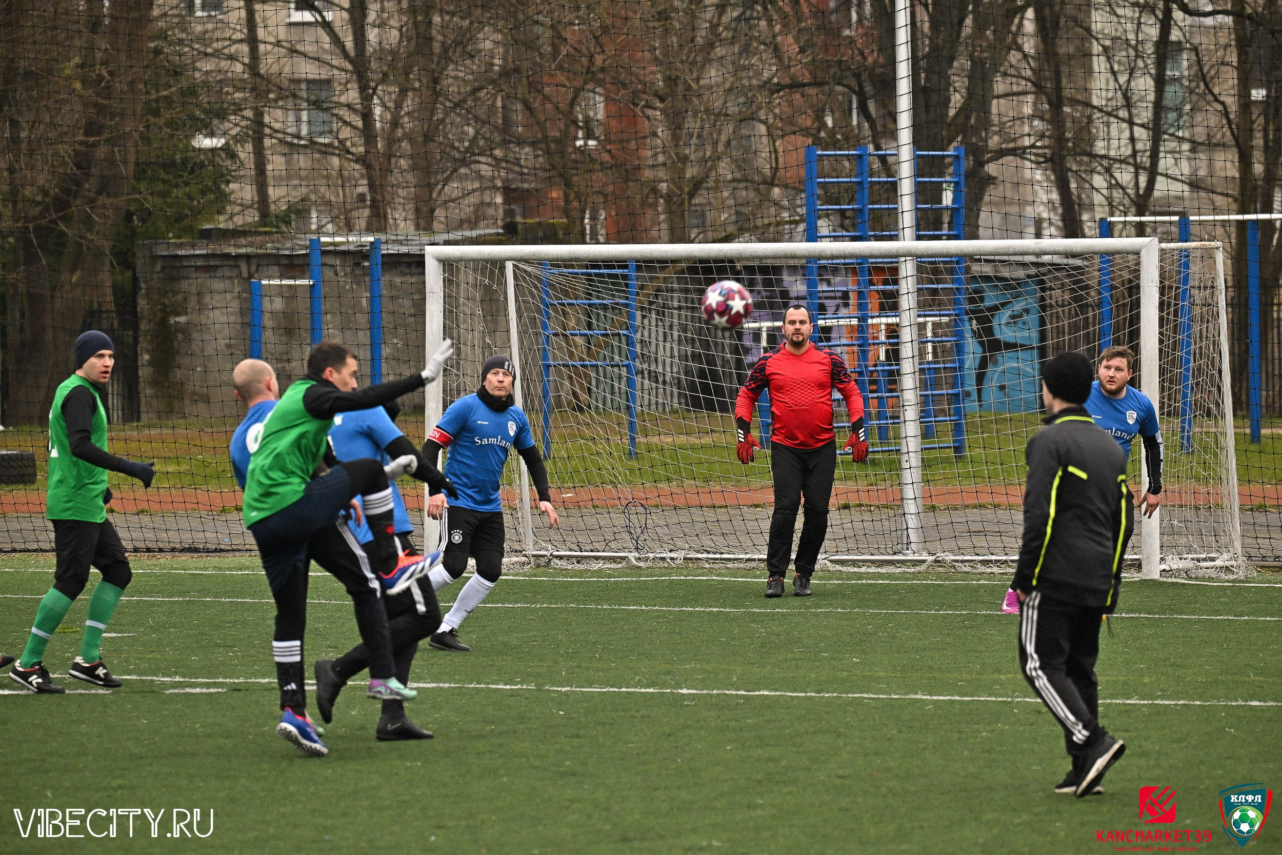 XX ЧЕМПИОНАТ КАЛИНИНГРАДСКОЙ ЛФЛ КАНЦМАРКЕТ39 сезона 2024–2025 гг. VIBECITY.RU Вайб Сити Ру Фоторепортажи Фотоотчеты Калининград