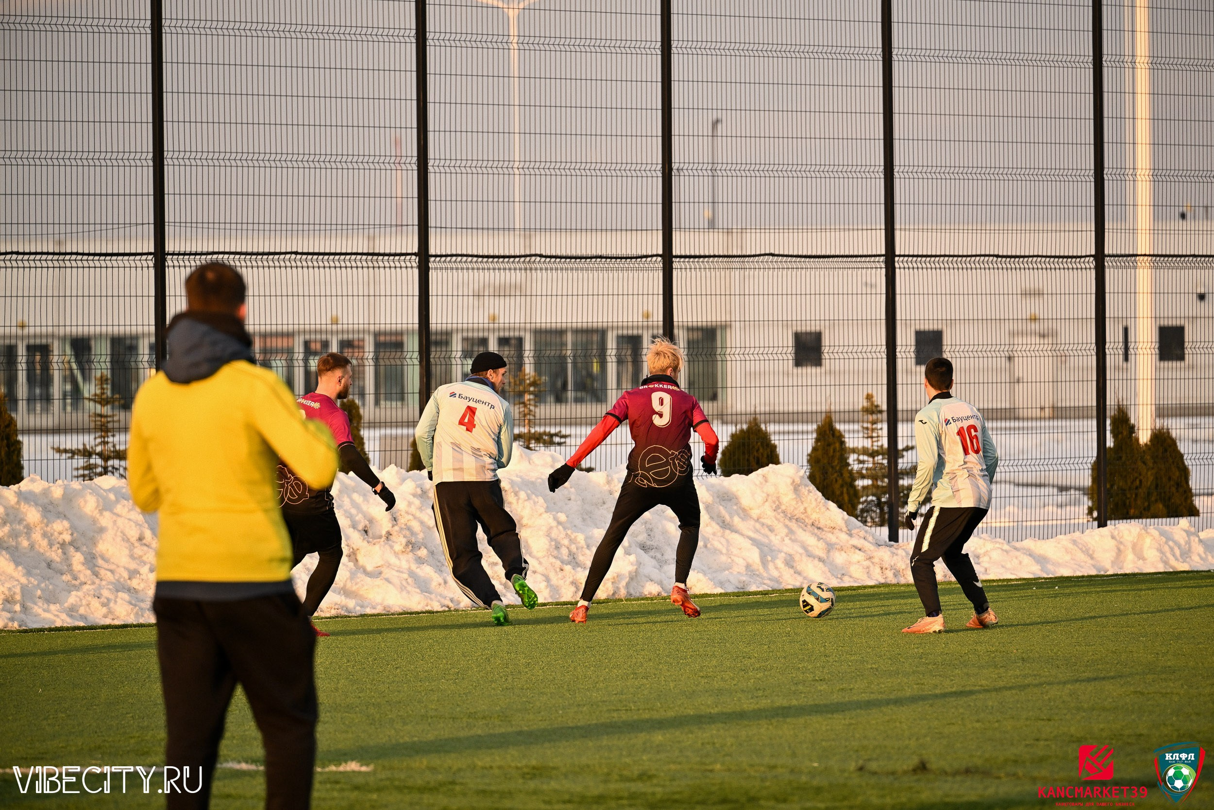 Калининградская Любительская Футбольная Лига, Премьер лига 14 тур, Бауцентр-Пивной двор. VIBECITY.RU Вайб Сити Ру Фоторепортажи Фотоотчеты Калининград