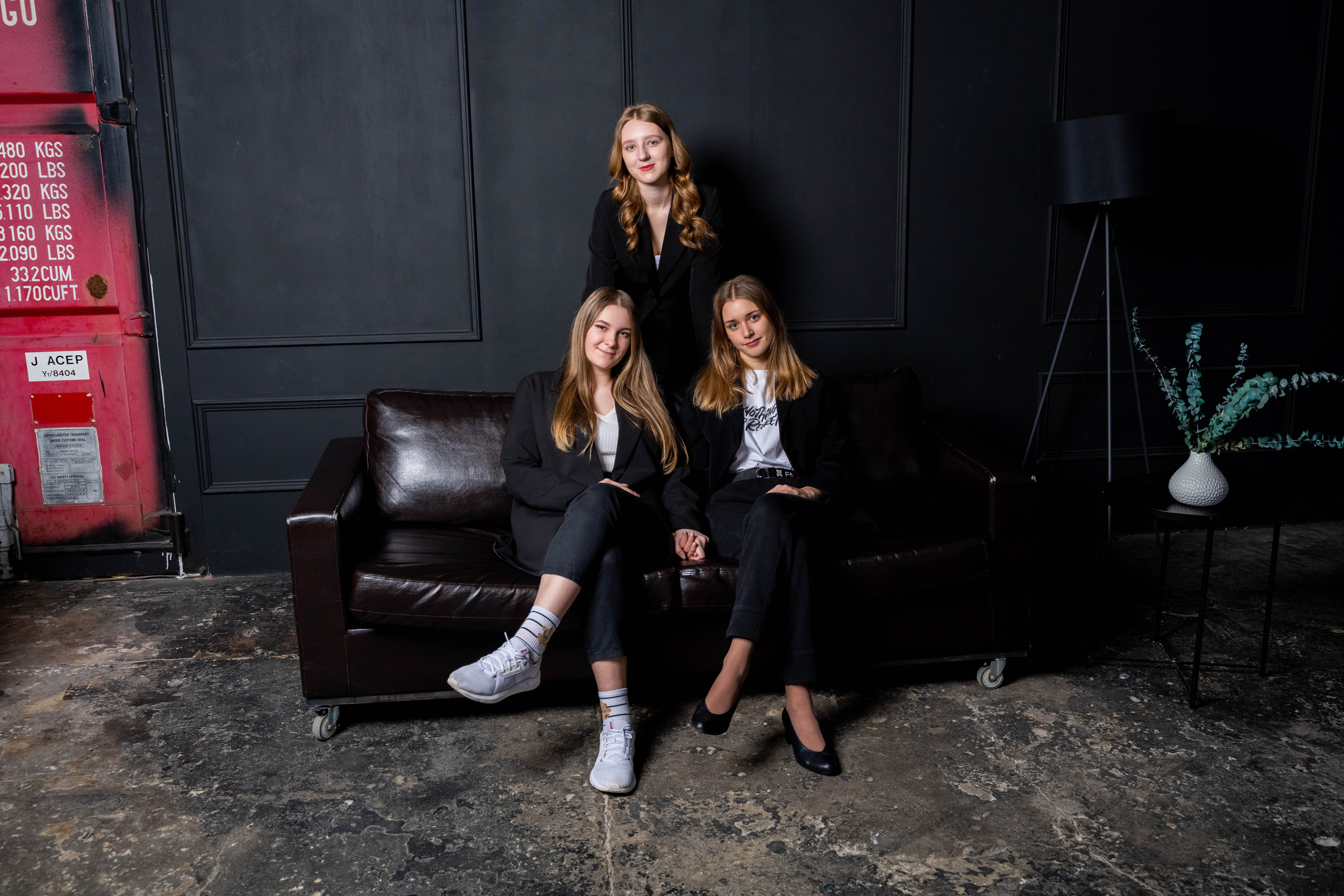 Фотосессия 11-А в студии «Art-place». Выпускные альбомы в Подольске Москве и МО