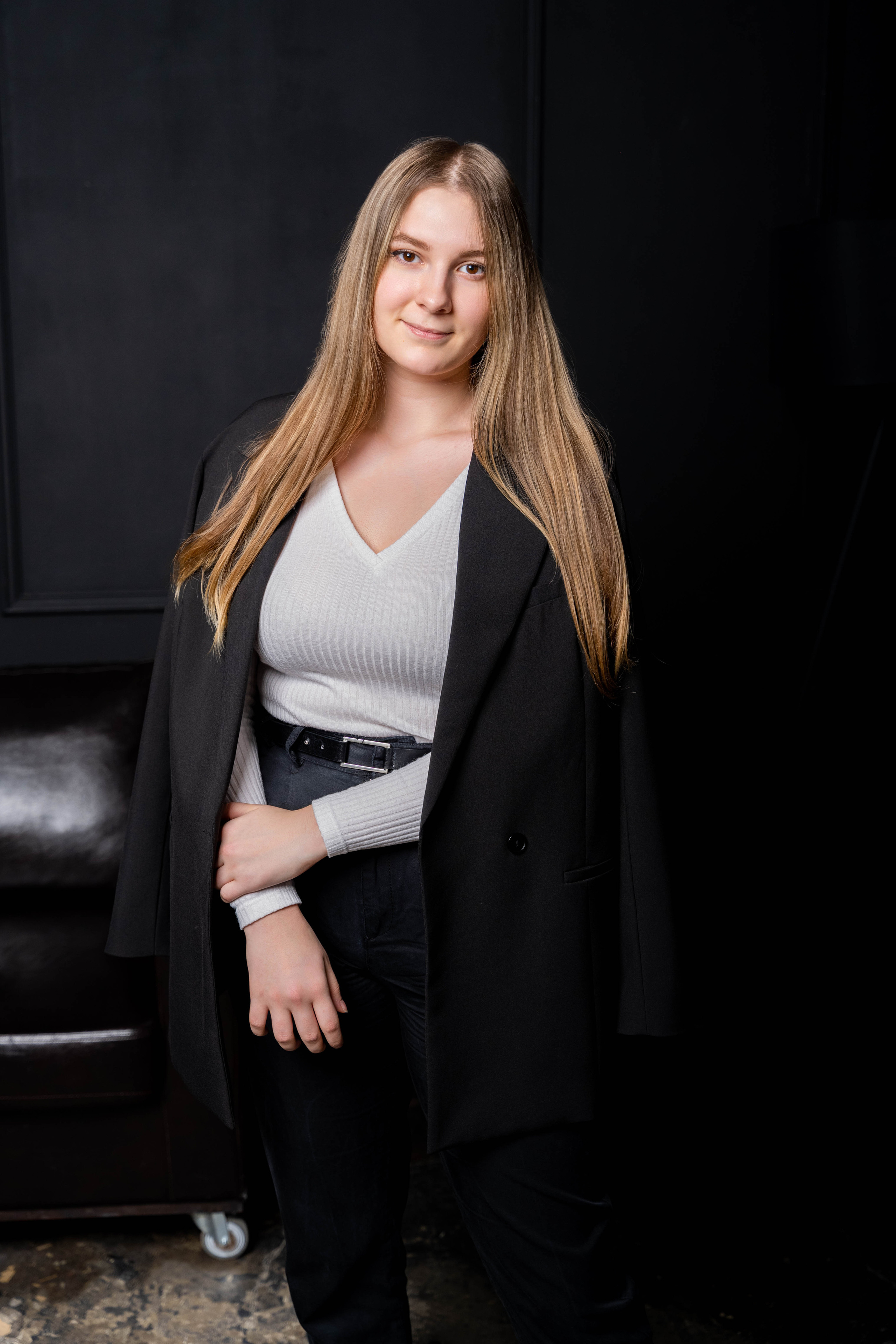 Фотосессия 11-А в студии «Art-place». Выпускные альбомы в Подольске Москве и МО