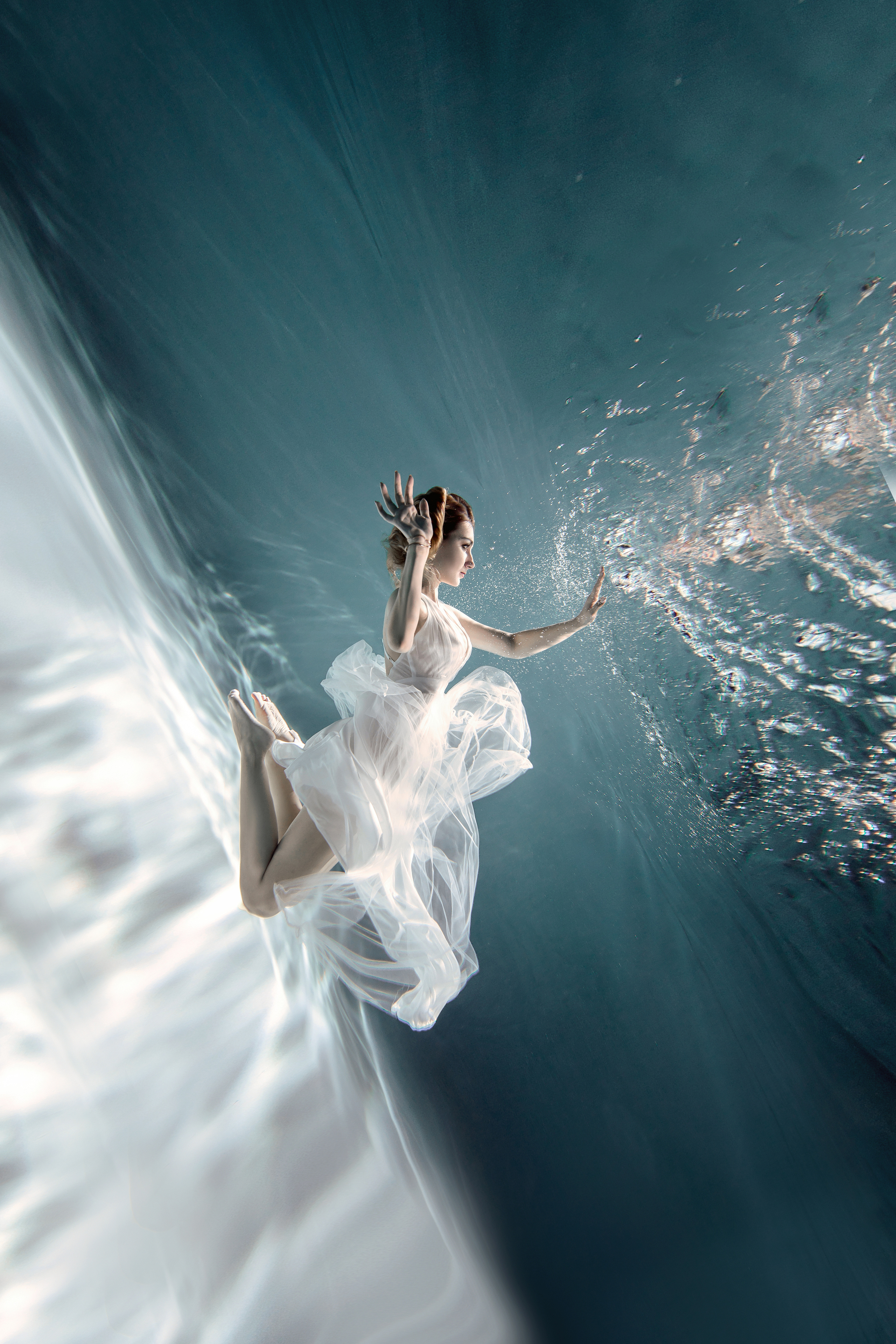 Подводная фотосессия в Москве. Свадебный и семейный фотограф Виктория Носачёва. Щелково, Москва и МО