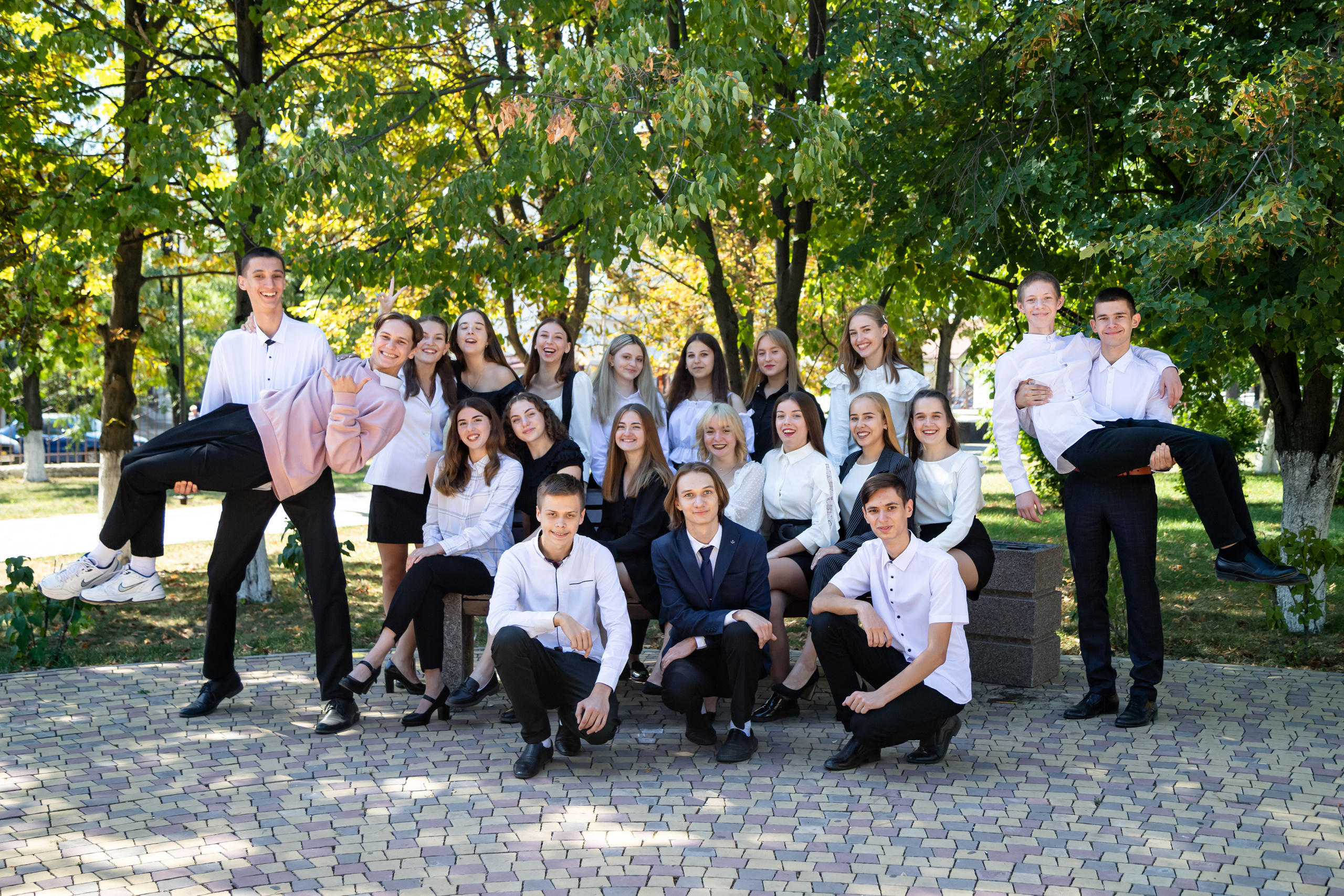 Выпускной альбом 11 кл Новошахтинск. Выпускной альбом Шахты Ростов