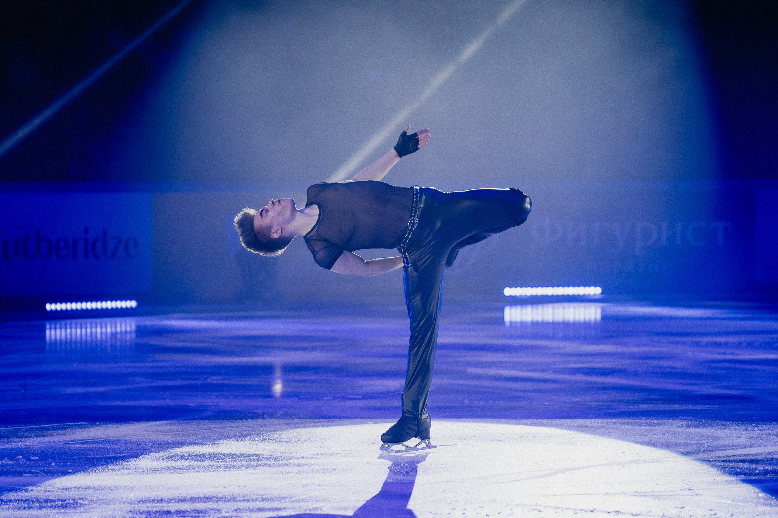 Шоу Этери Тутберидзе в Новосибирске. Воробьева Ксения — Спортивный и танцевальный фотограф Новосибирск