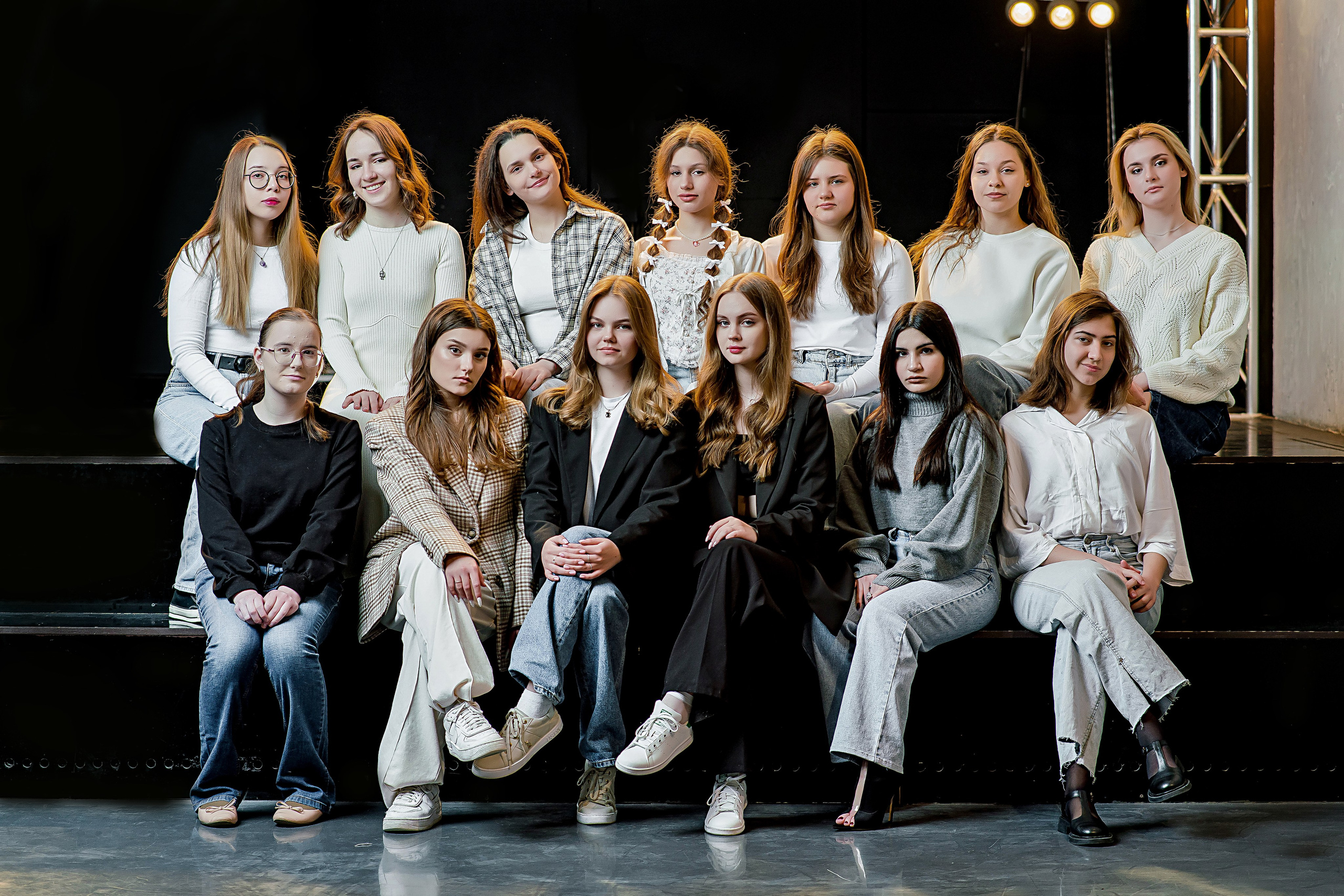 Гимназия № 14 Ростов-на-Дону. Современные Выпускные Альбомы в Ростове-на-Дону