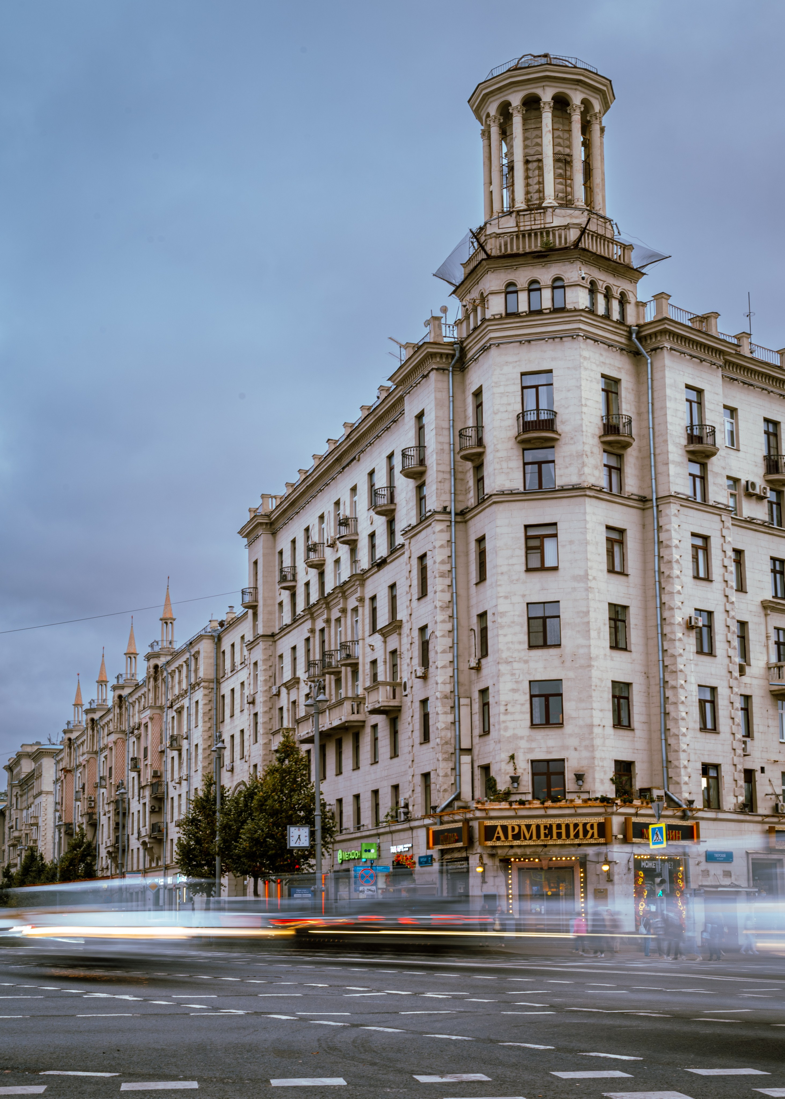 Тверская - Великая улица великого города. П&П — Полезное с Приятным. Фотоэкскурсии — Москва на память. Экскурсовод и фотограф в Москве. Увези столицу в своём альбоме!