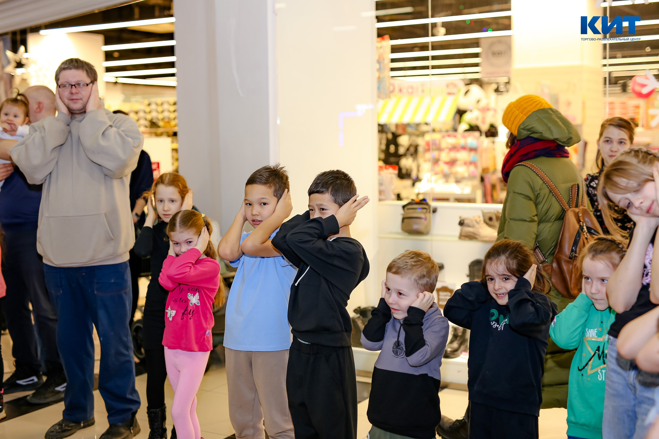 04.01 Утренник в Тц Кит. Команда специалистов в мире фотографии и видео. Детский фотограф, семейный фотограф