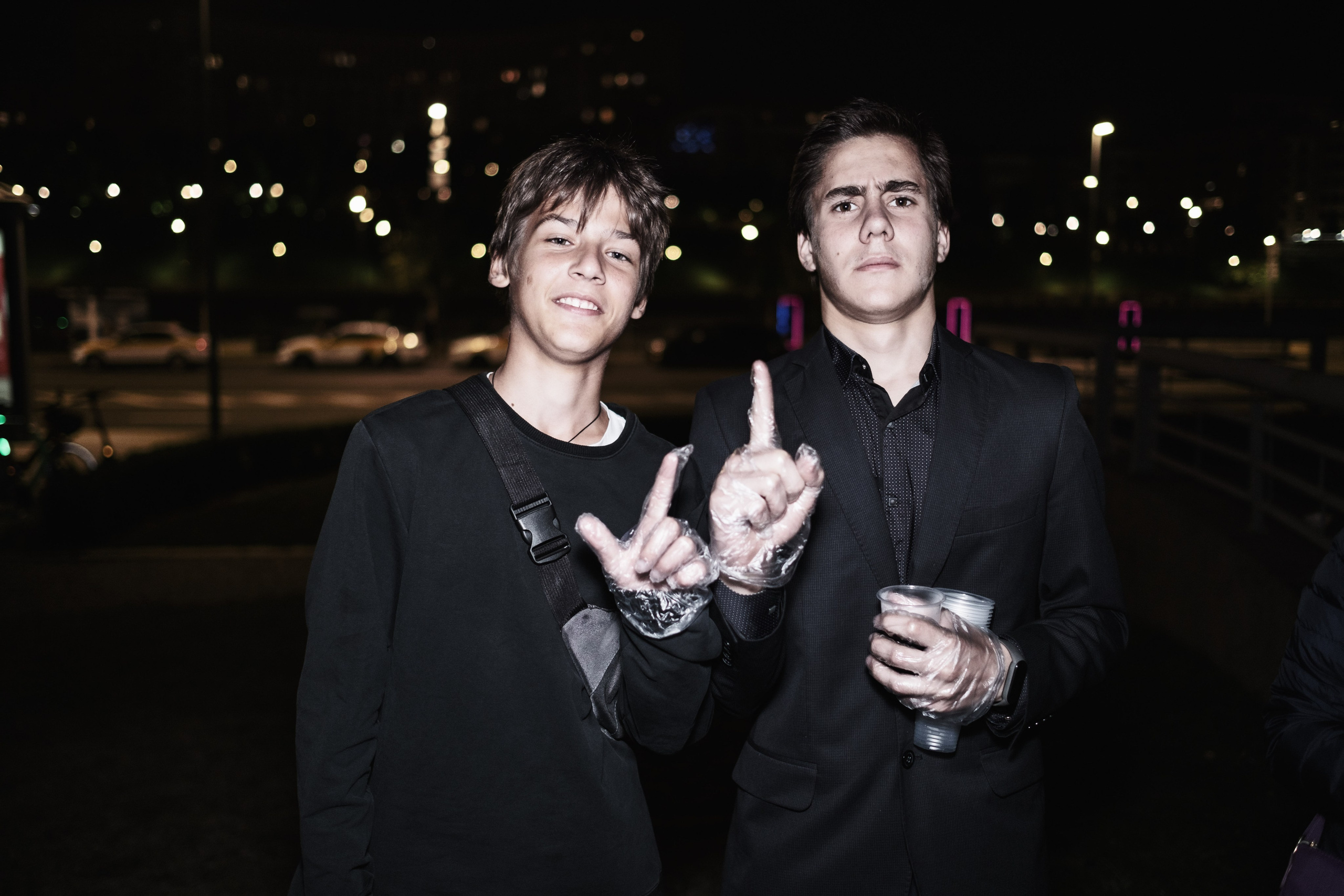 Готовка для бездомных и кормление их в Москве. Фотограф в Москве Максим Скоробогатов