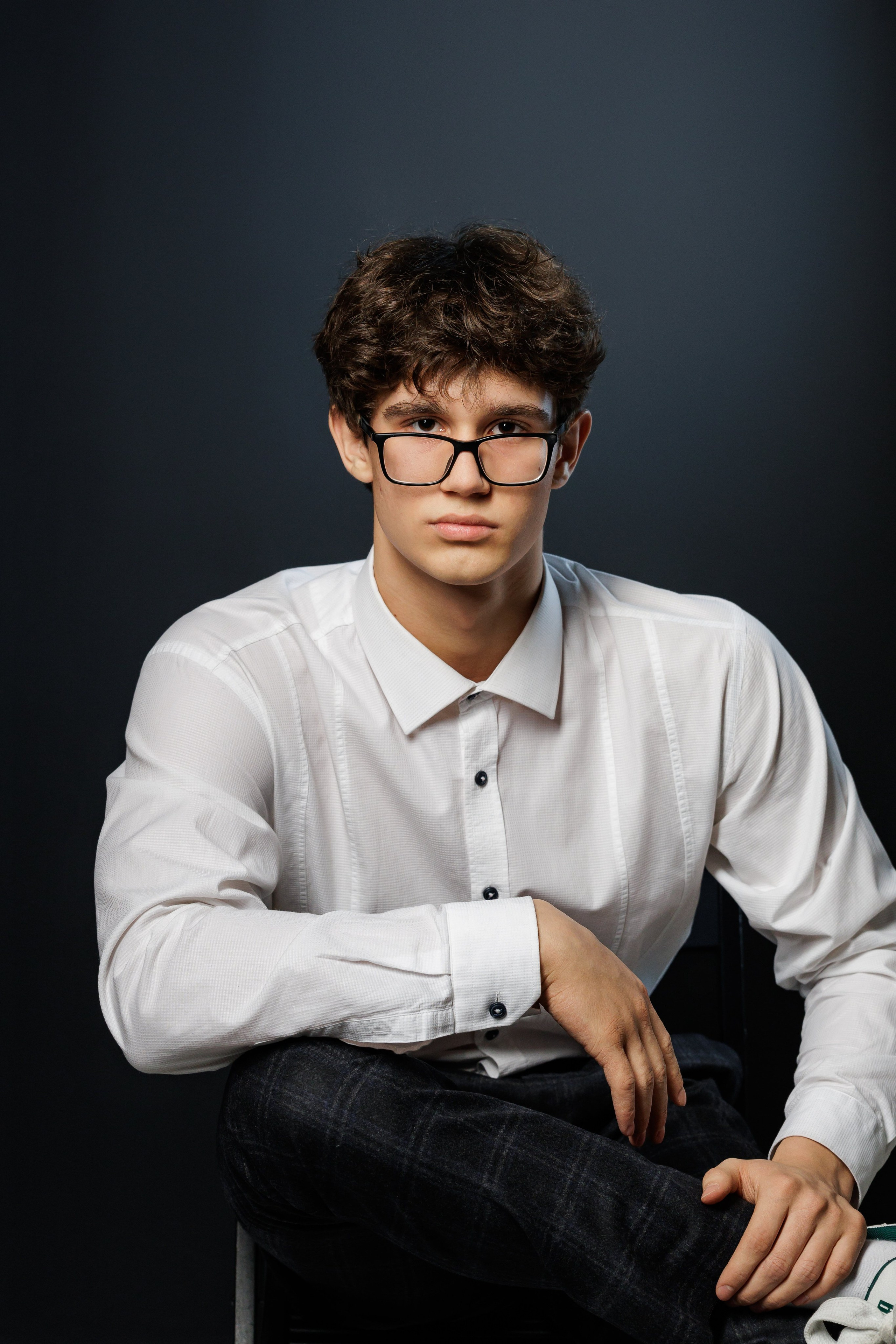 Выпускные альбомы Новокузнецк. Фотограф в Новокузнецке Бахтияр Омуров