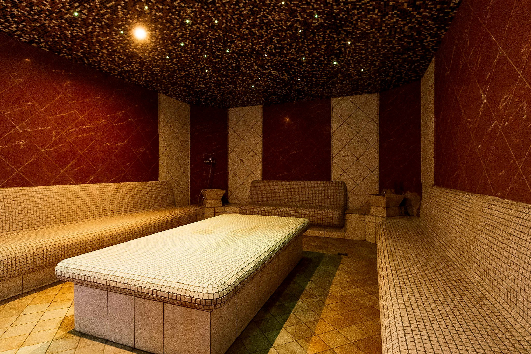 Юг-Спорт в Сочи. Спортивный комплекс и соревнования. Репортажный фотограф в Сочи — Михаил Мордасов