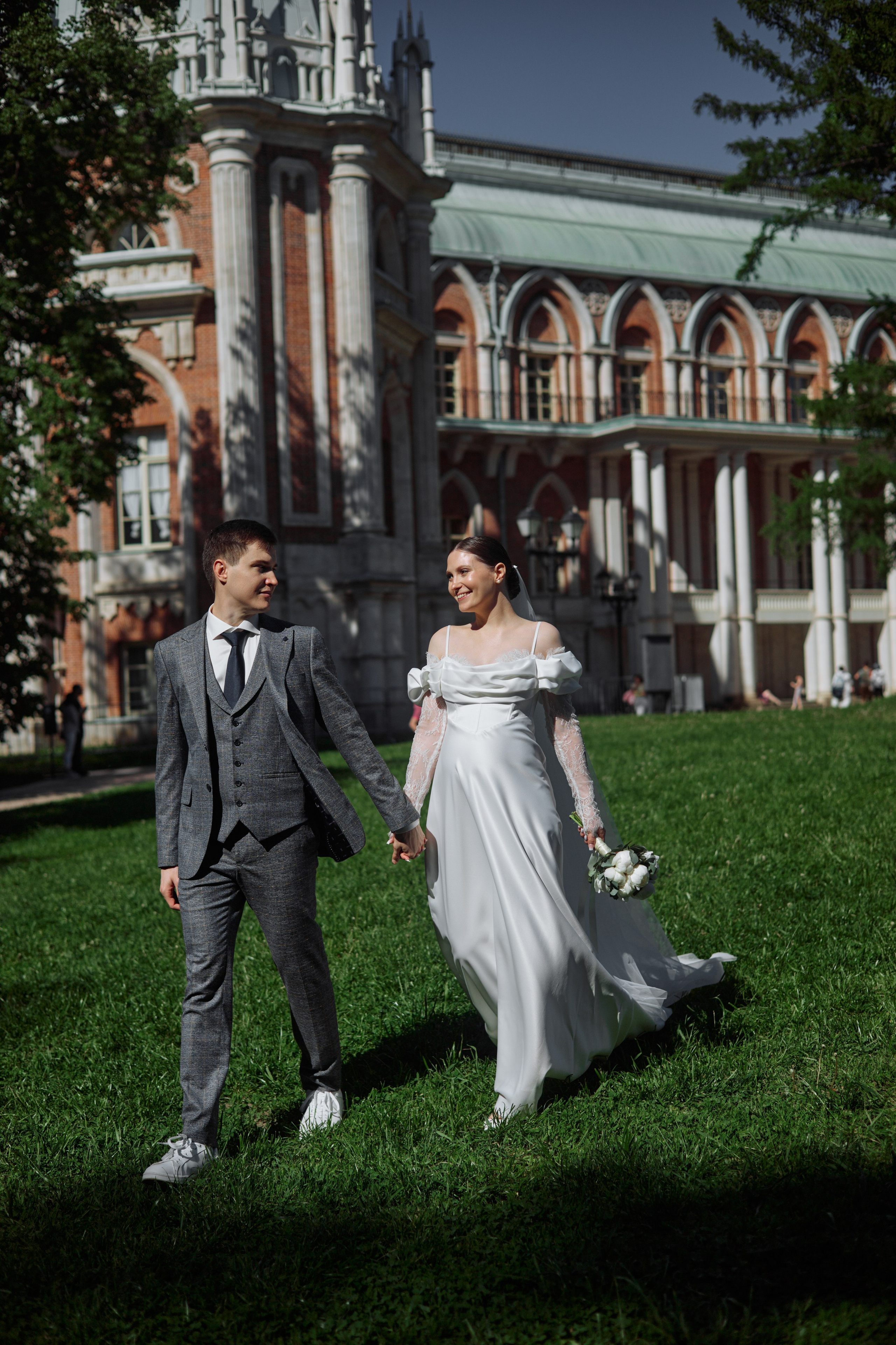 Профессиональная съемка свадебных танцев и развлечений