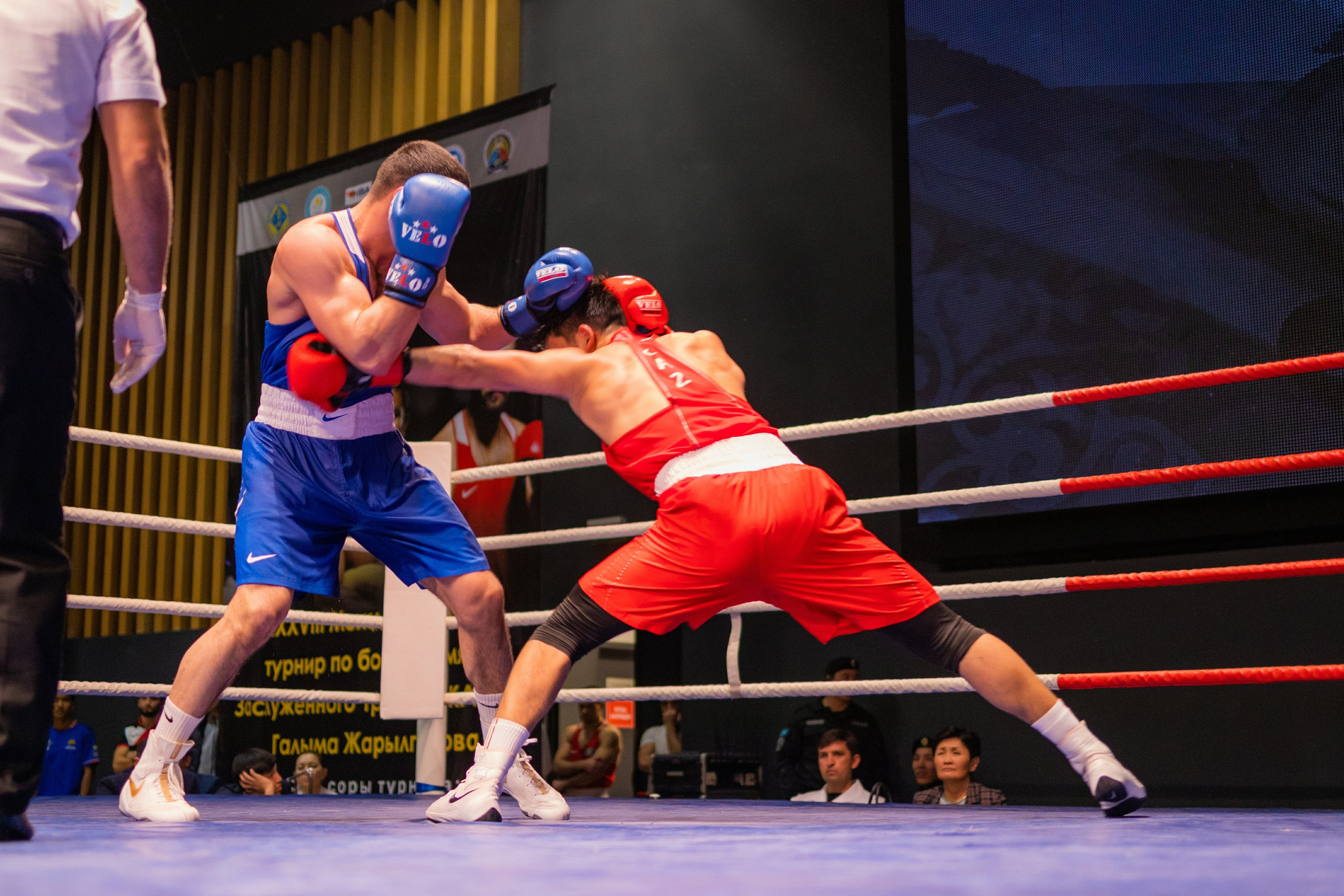 Студийный фотограф в Караганде Алексей Баранов. Фотограф Алексей Баранов. Фотостудия Flash. Семейные фотосессии в Караганде. Индивидуальные фотосессии, детские фотосессии, парные фотосессии в Караганде. Интерьерная фотосессия в Караганде. Семейный фотограф Алексей Баранов. Детский фотограф Алексей Баранов. Художественный фотограф Алексей Баранов. Свадебный фотограф Алексей Баранов. Черно-Белая съемка в Караганде. Самые лучшие семейный и детские фотосессии в Караганде. Контент Съемка в Караганде. SMM в Караганде. Контент фотограф Алексей Баранов. Фотограф Караганда. Фотограф. Предметный фотограф Алексей Баранов. спортивный фотограф. спорт. mma. бокс. спорт в Казахстане. фото спорта. соревнования. спортивный фотограф Алексей Баранов