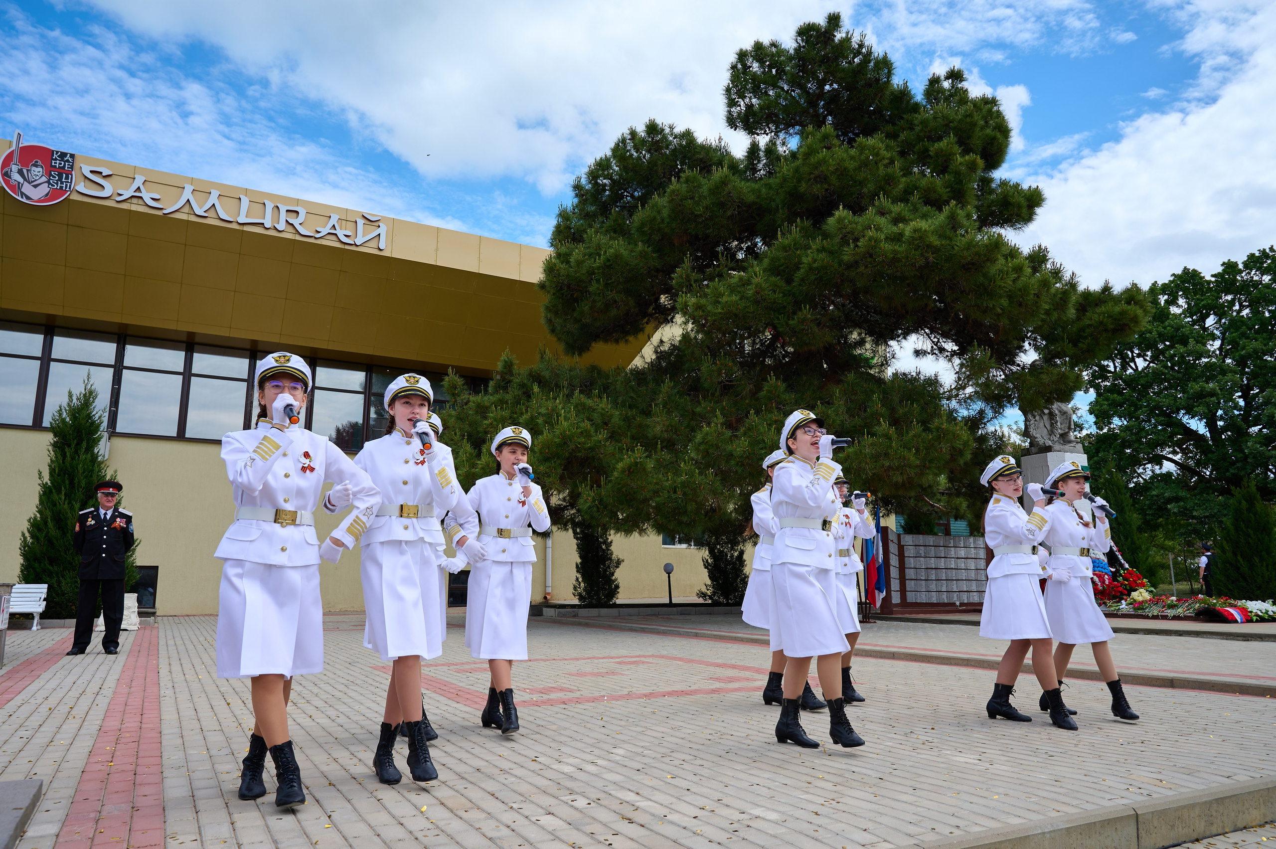 Митинг 9 мая. Жизнь курорта Кабардинка в фотографиях