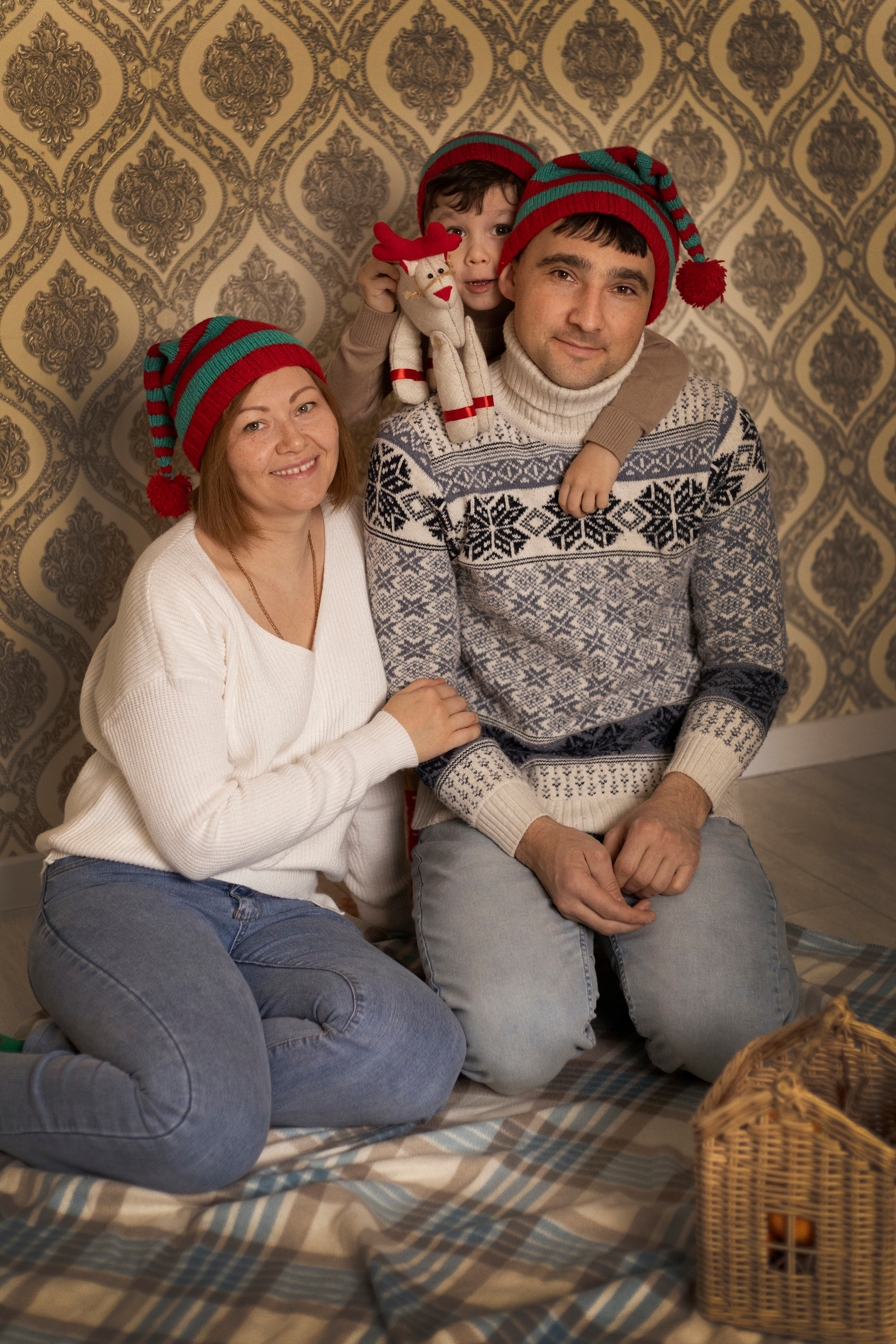 Наталья, Сергей и Миша. Домашняя новогодняя. Фотограф в Ставрополе Ирина Симакова