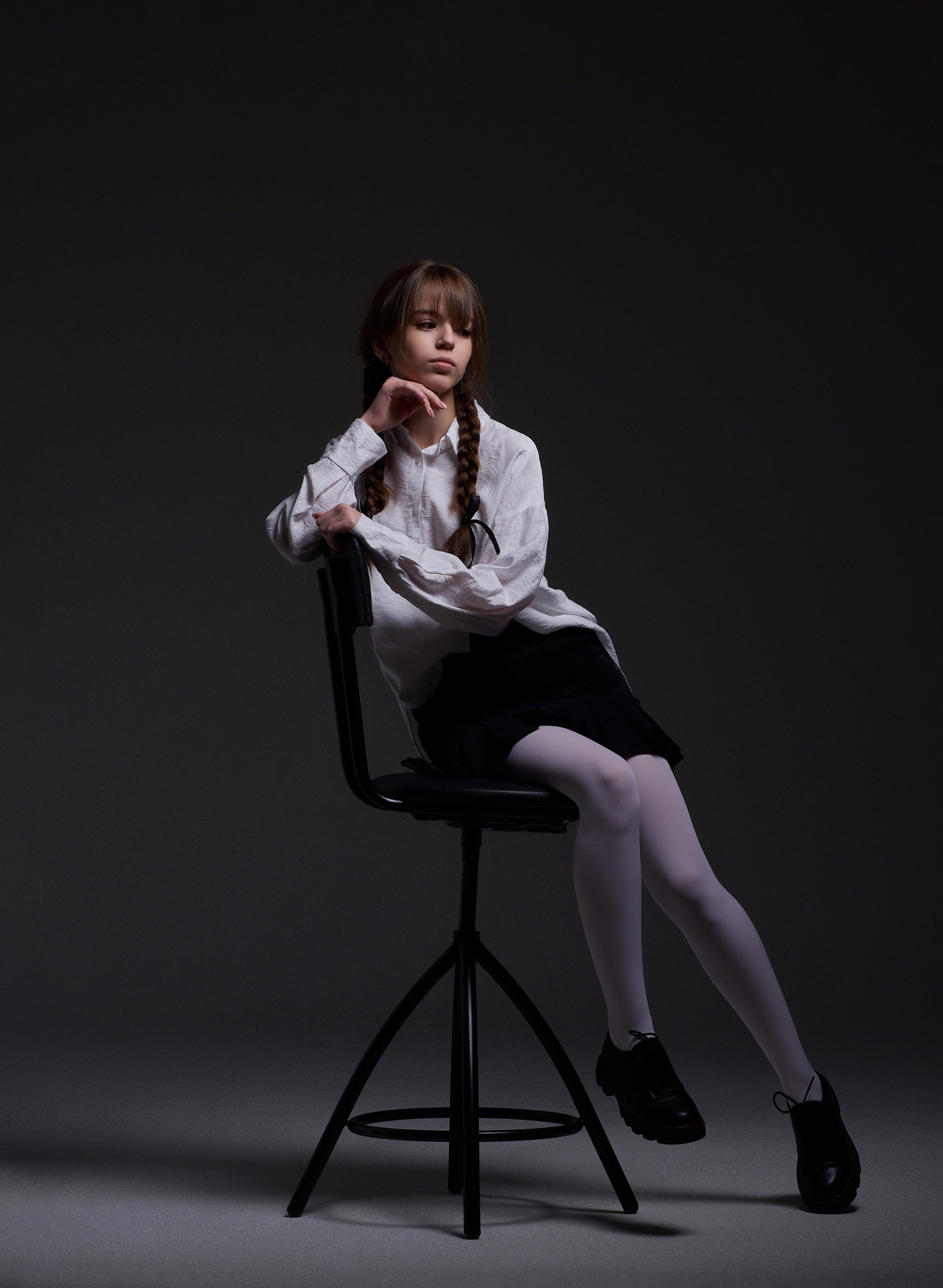 Выпускные альбомы. Студийный, семейный, свадебный, фэшн и ню фотограф в Астрахани, производство выпускных альбомов. Руслан Кондрашин