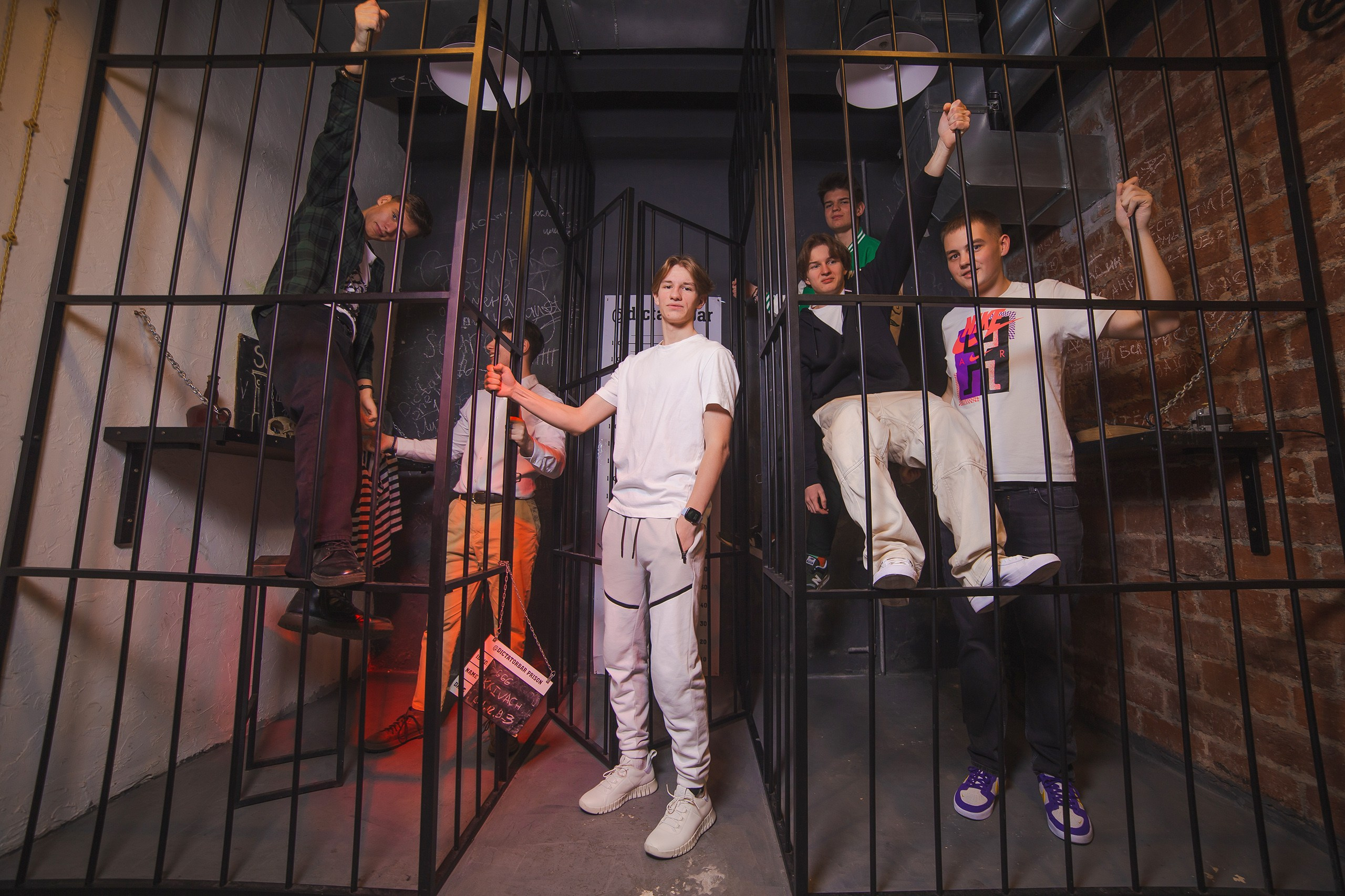 Индивидуальные выпускные альбомы Жанна Бакунович Минск