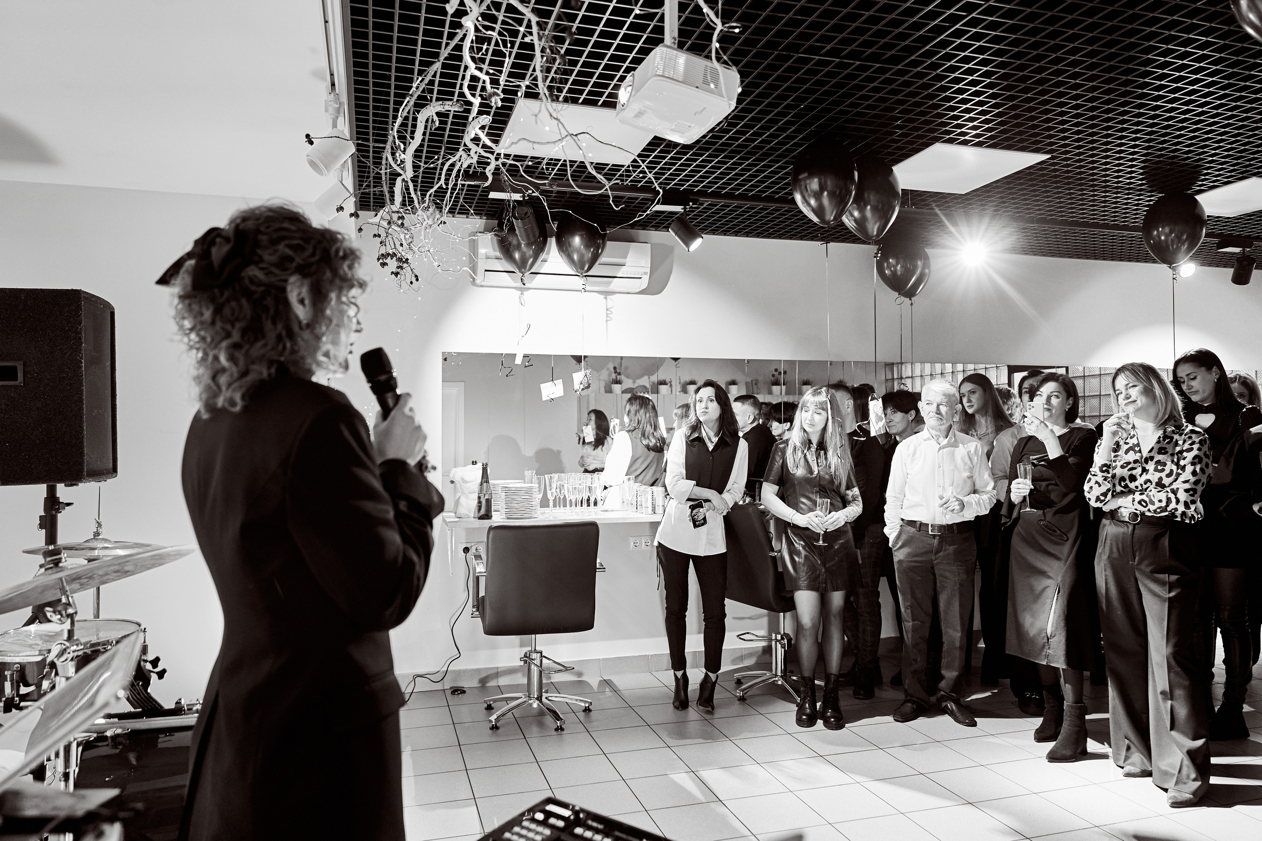 • салон ЛАК. 10 лет. Фоторепортаж мероприятия. Фотограф, индивидуальные женские, мужские фотосессии в Ростове-на-Дону