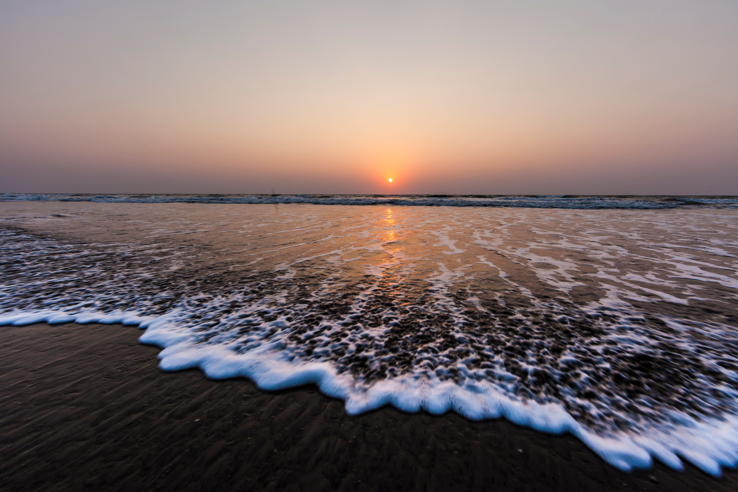 High-quality interior photos for your home, office, hotel