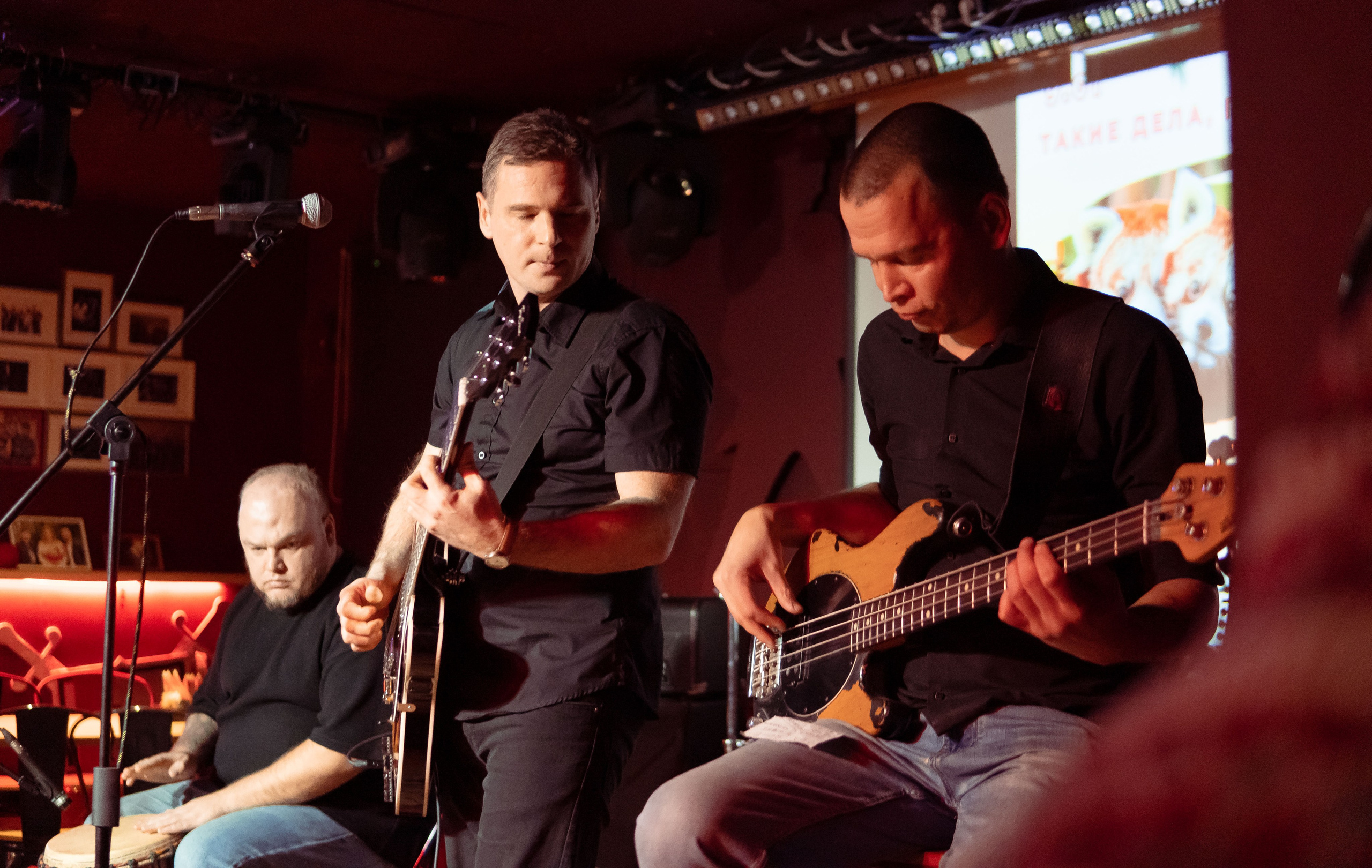 Репортажные фотографии творческого вечера Такие дела, Панда