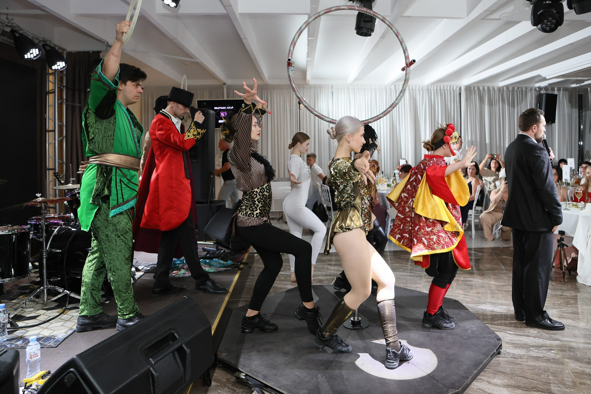 Выпускной вечер в Севастопольской гимназии № 1 имени А. С. Пушкина. Свадебный фотограф, фотосъемка в Крыму, Севастополе, Симферополе, Ялте