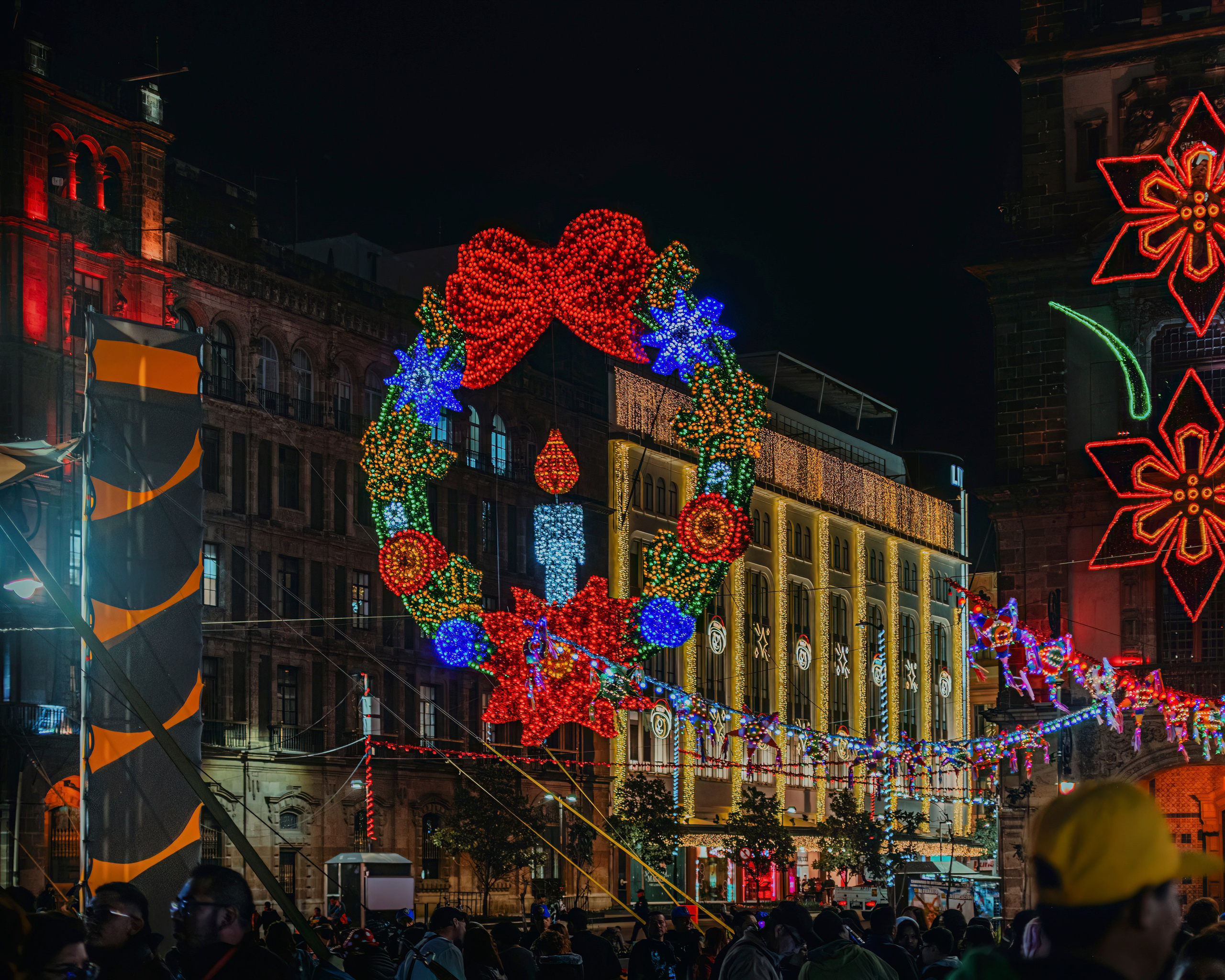 Lights of Zócalo. CDMX Photography | Alex Klenin| Portrait & Event Photographer
