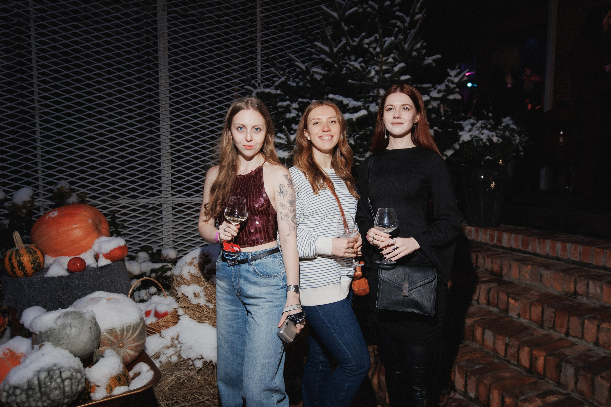 ВИННЫЙ ФЕСТИВАЛЬ. СВОИ. ФОТООТЧЕТЫ-СОБЫТИЯ-МЕСТА