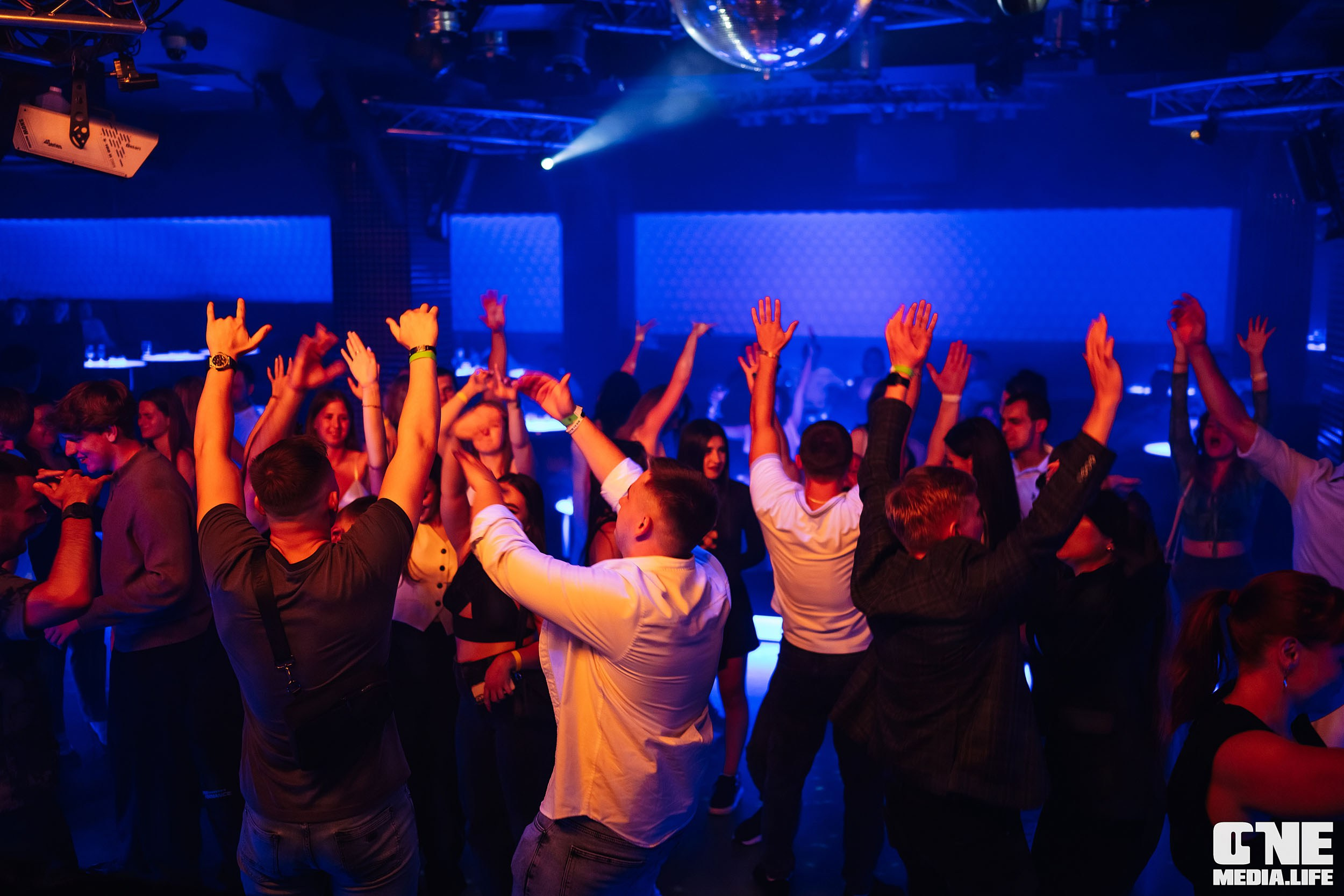 Фоторепортаж из РК Планета. One Media Life: фоторепортажи, фотоотчеты с мероприятий и заведений