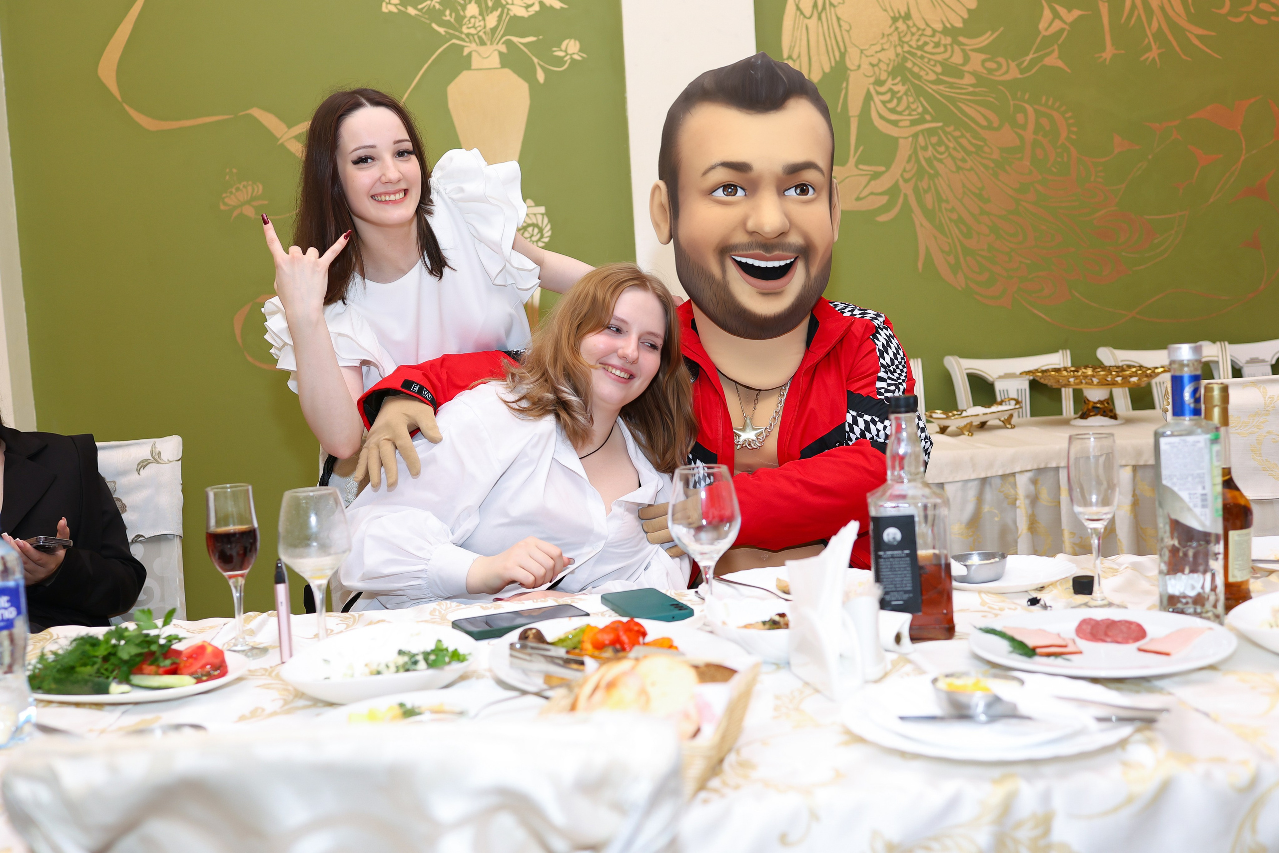 Фото услуги. НаВеселе…)) Тамада (Ведущий) в Туле! Юбилеи, Свадьбы, Корпоративы! Ростовые куклы! И всё необходимое для Вашего Праздника!