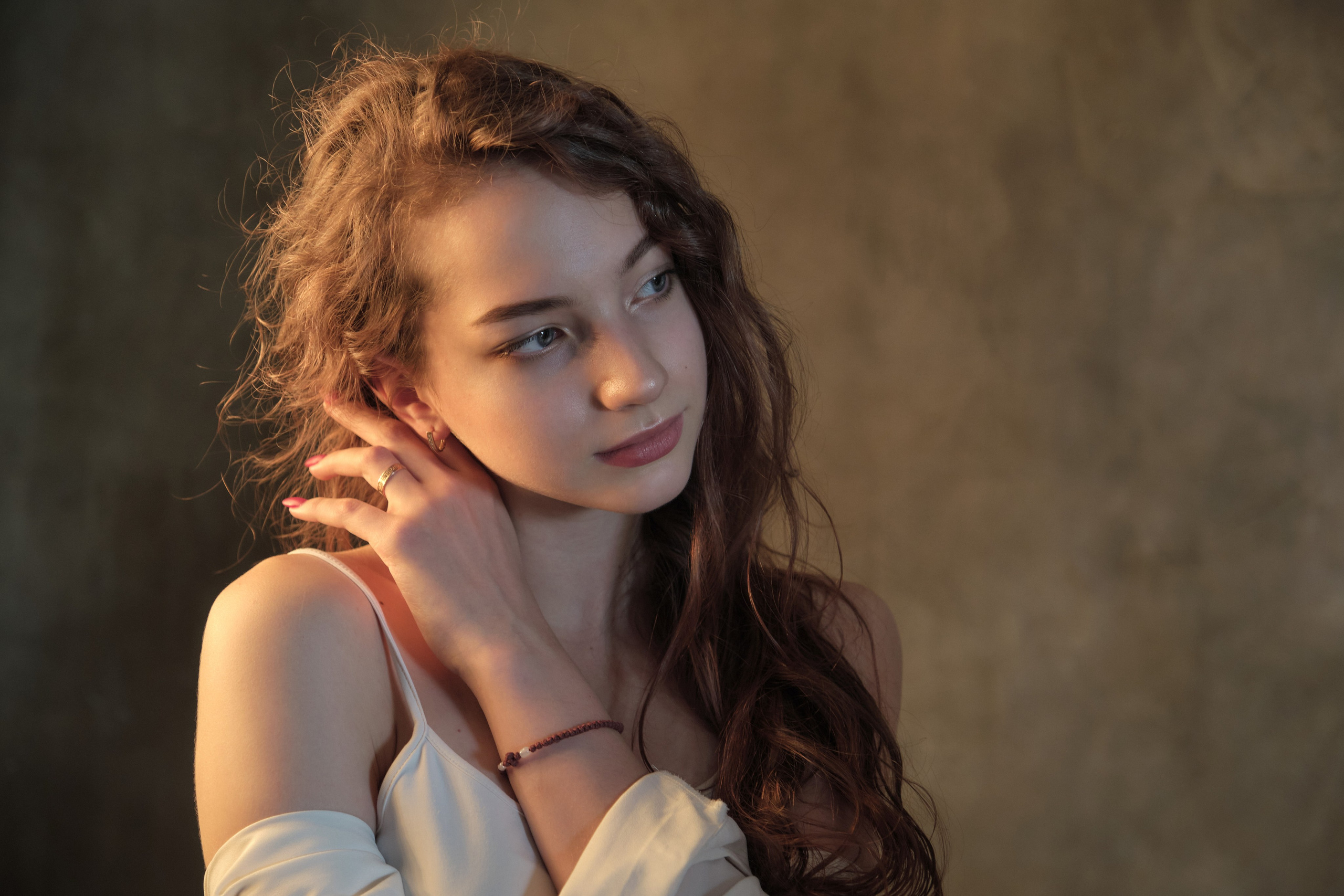 Фотосессия девушки в Самаре с макияжем и одеждой