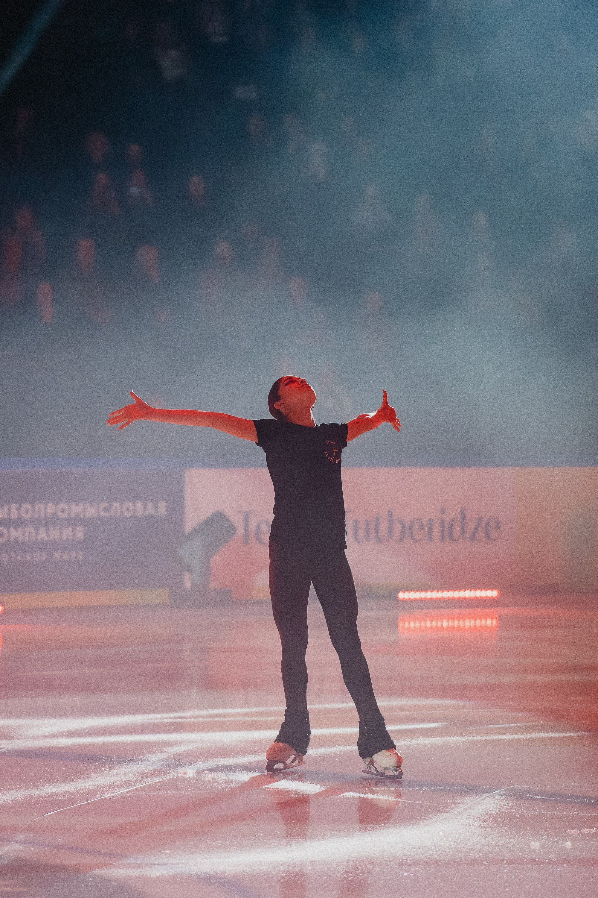 Шоу Этери Тутберидзе в Новосибирске. Воробьева Ксения — Спортивный и танцевальный фотограф Новосибирск