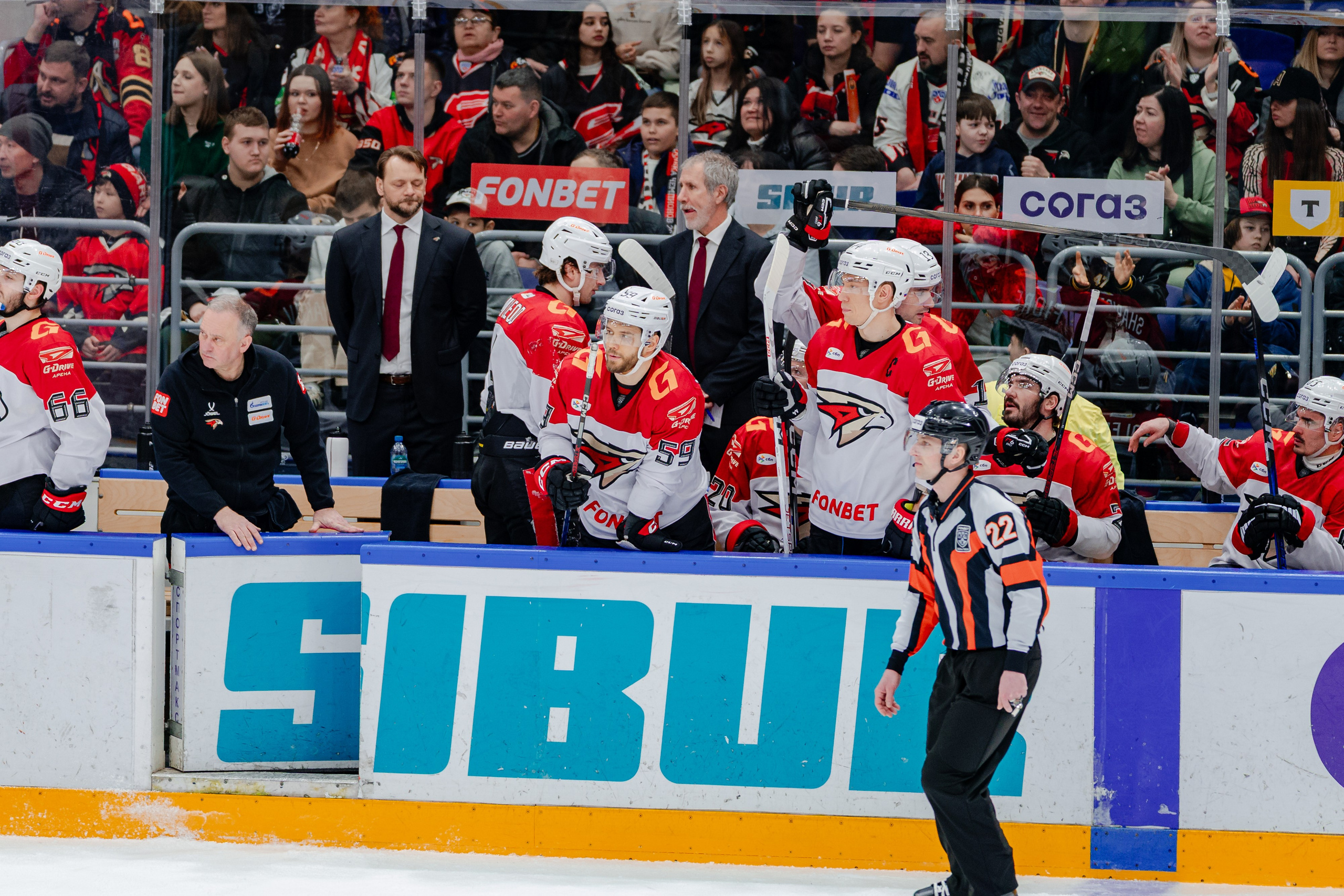 КХЛ КУНЬЛУНЬ РС — АВАНГАРД 22 МАРТА 2025. Репортажный фотограф в Москве Измалков Артем