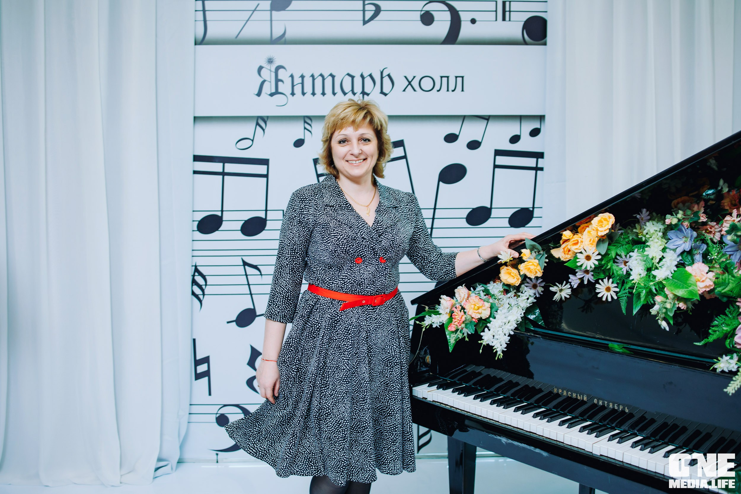 Концерт 8 марта в Янтарь холл. One Media Life: фоторепортажи, фотоотчеты с мероприятий и заведений