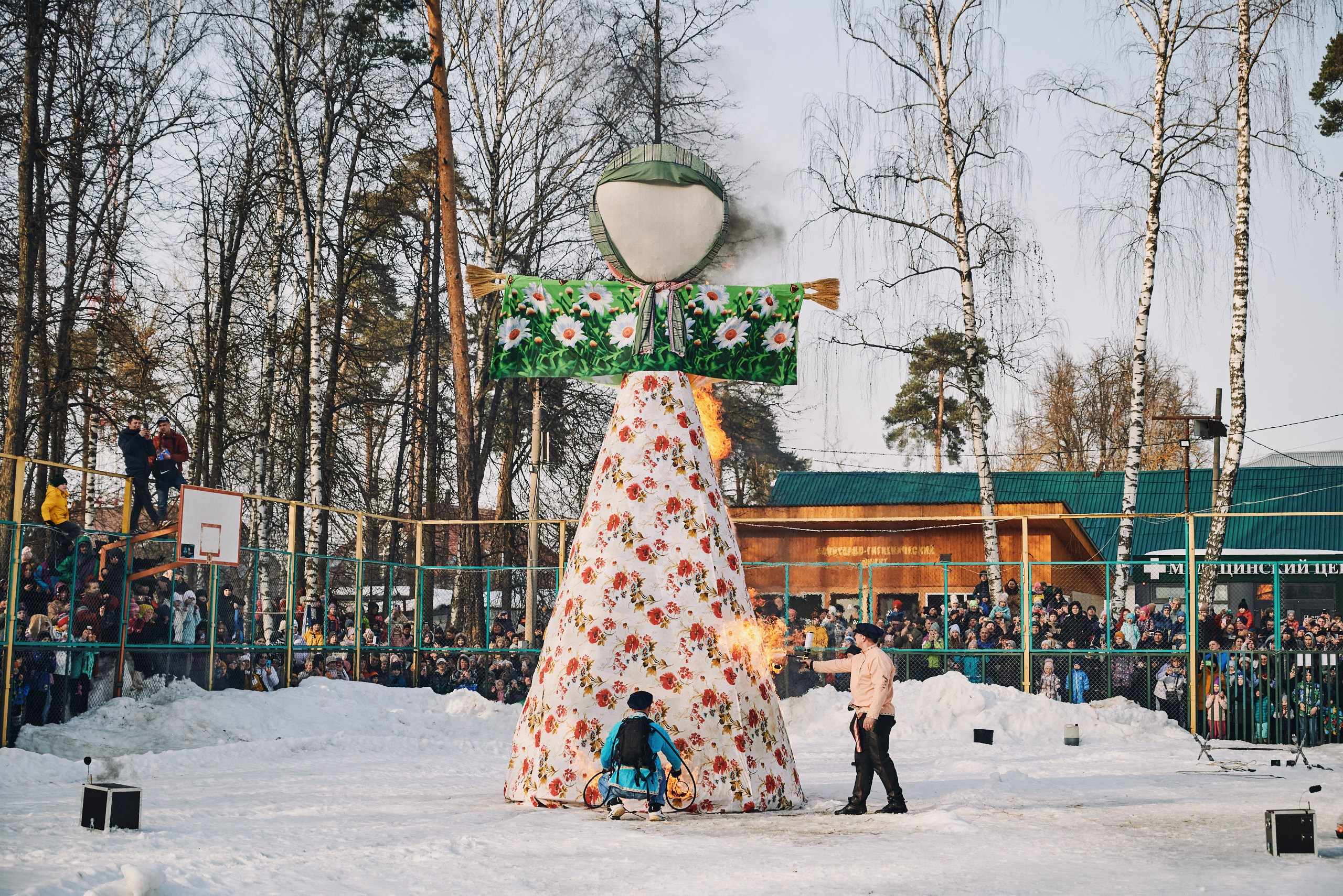 Масленица в Иваново 2024 год Парк Степанова. Фотограф в Иваново: Каталожная съемка одежды и постельного белья, Wildberries
