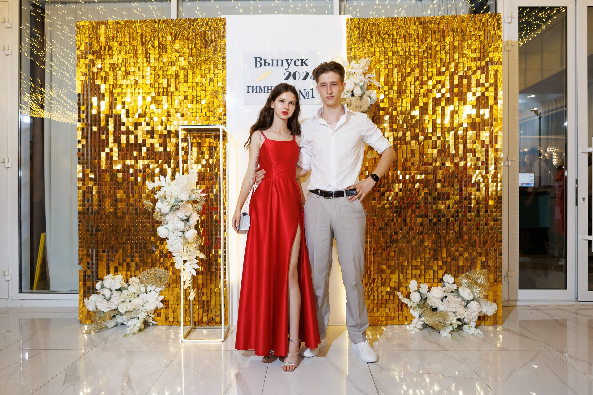 Выпускной вечер в Севастопольской гимназии № 1 имени А. С. Пушкина. Свадебный фотограф, фотосъемка в Крыму, Севастополе, Симферополе, Ялте