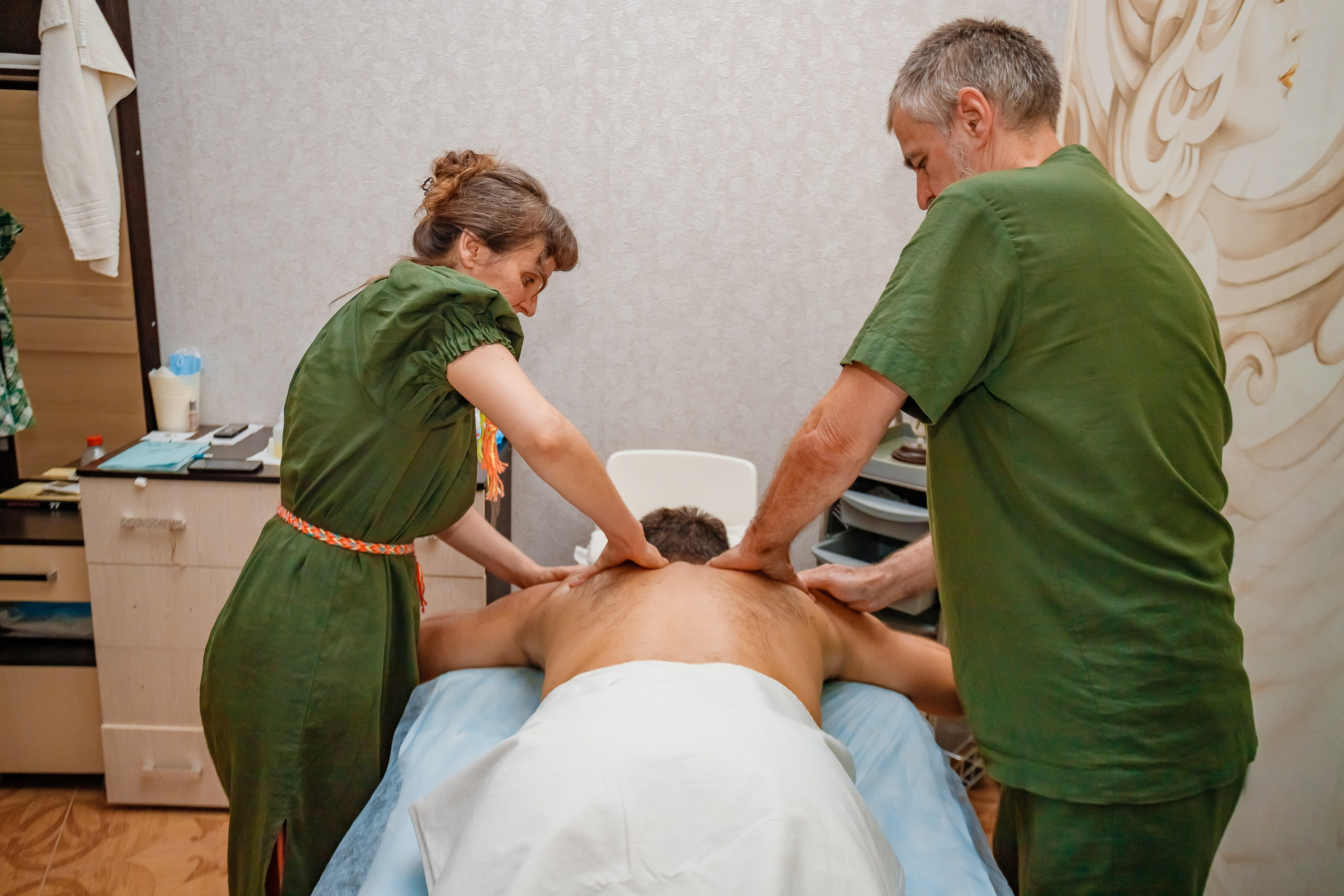 SPA - процедуры. Все виды массажа. Релакс