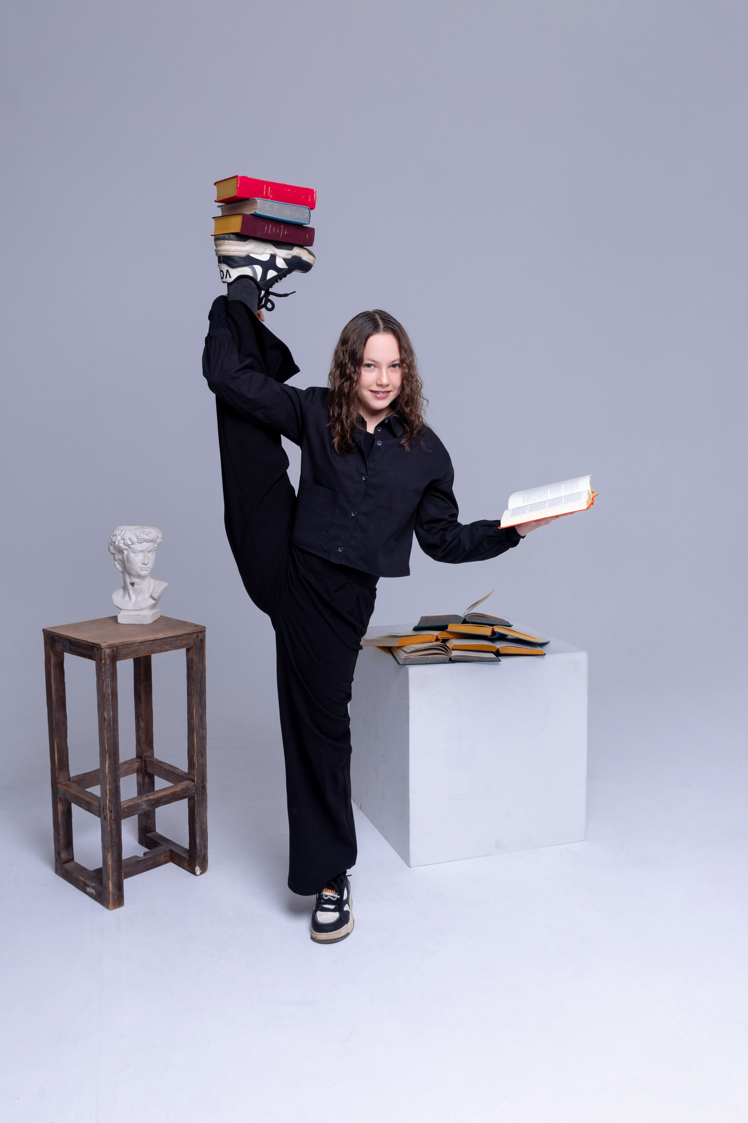 Старшая школа. Выпускные школьные фотоальбомы для школ и детских садов в Волгограде и Волжском