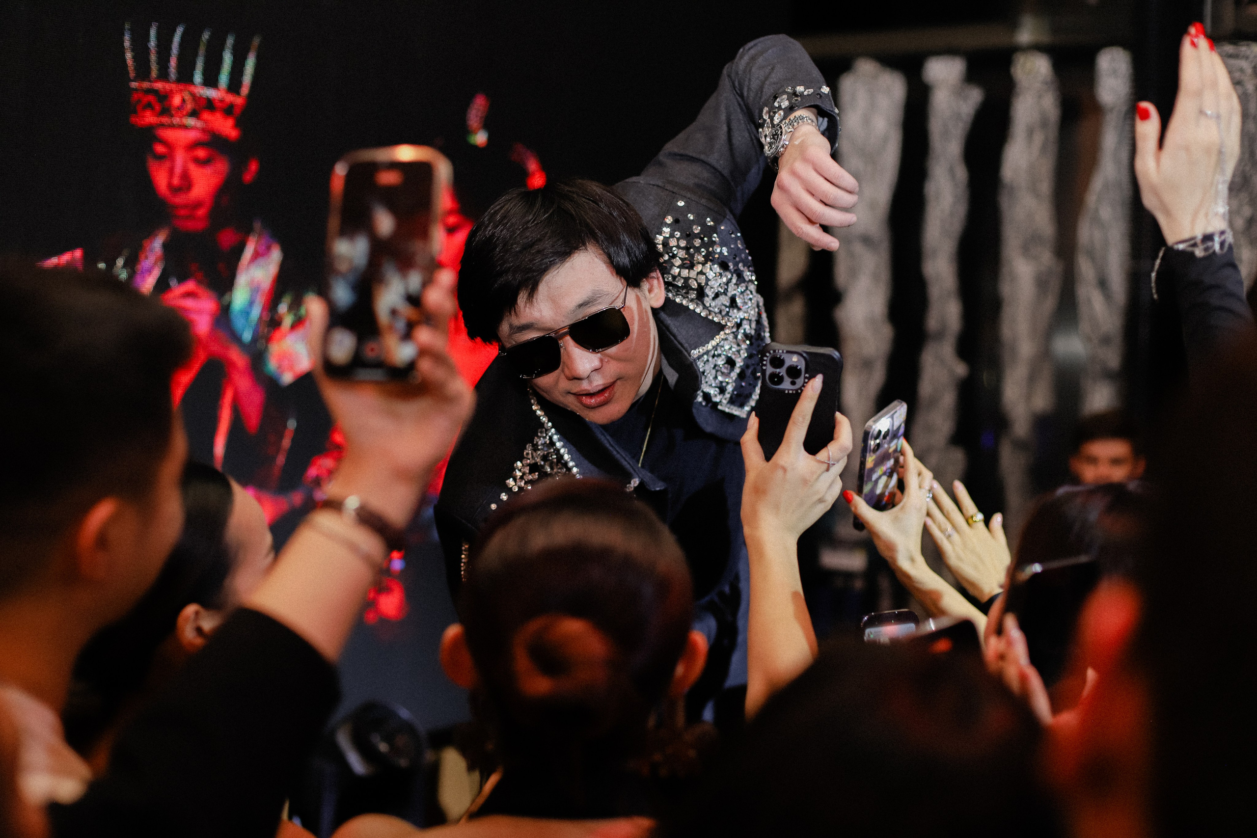 Корпоратив QM | 5.12. Фотограф в Алматы и Москве Даша Пушкина