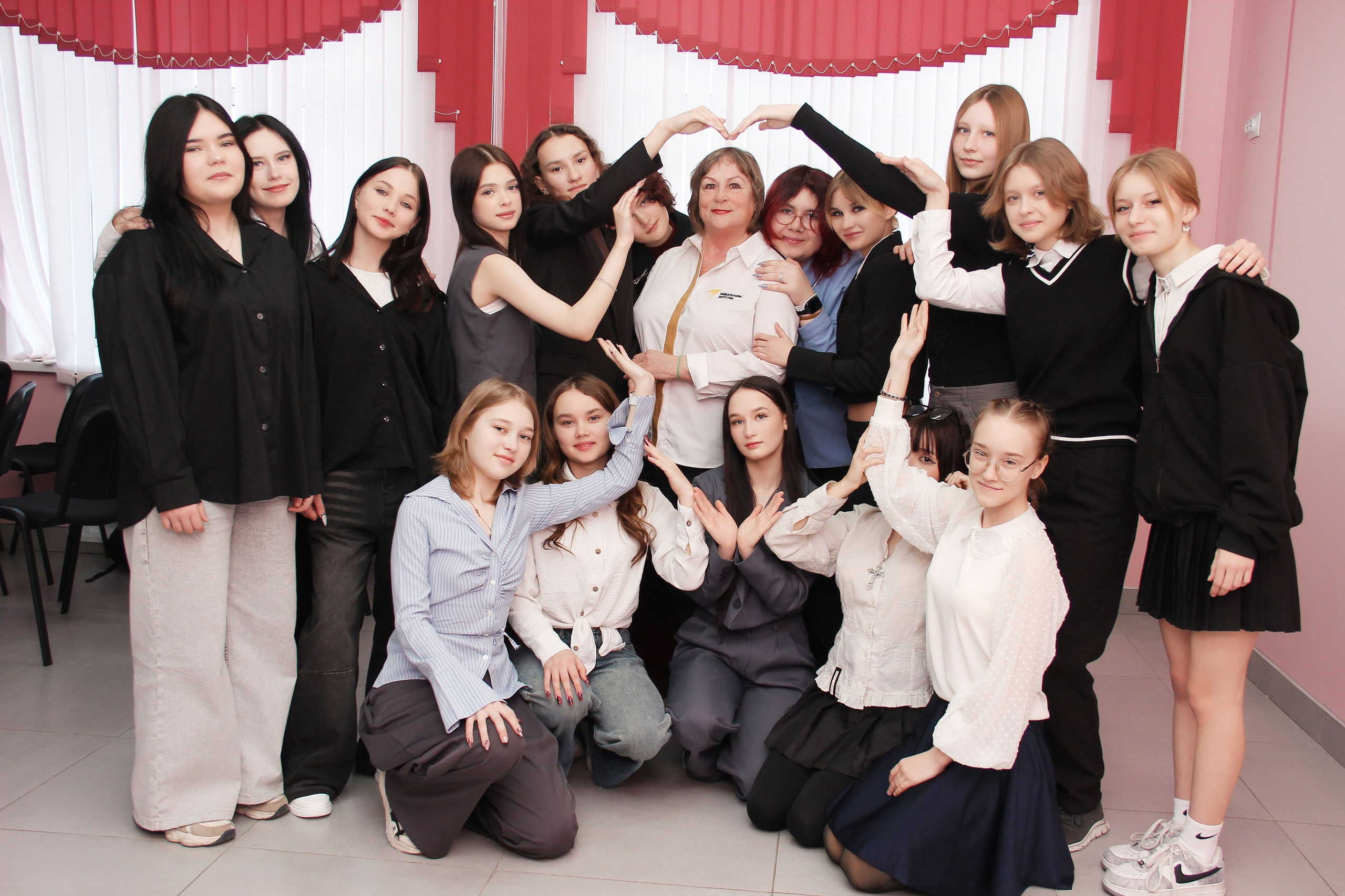 Выпускные альбомы для школ и Детских садов в Барнауле /Выпускные/Свадебные/Детские/Семейные и др. виды съёмок /Фотограф Вера Валейко