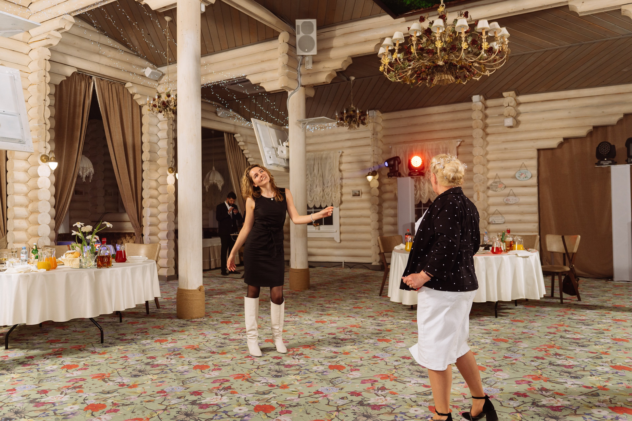 Свадьба Валентина и Дарьи в загородном клубе «Ближняя дача»