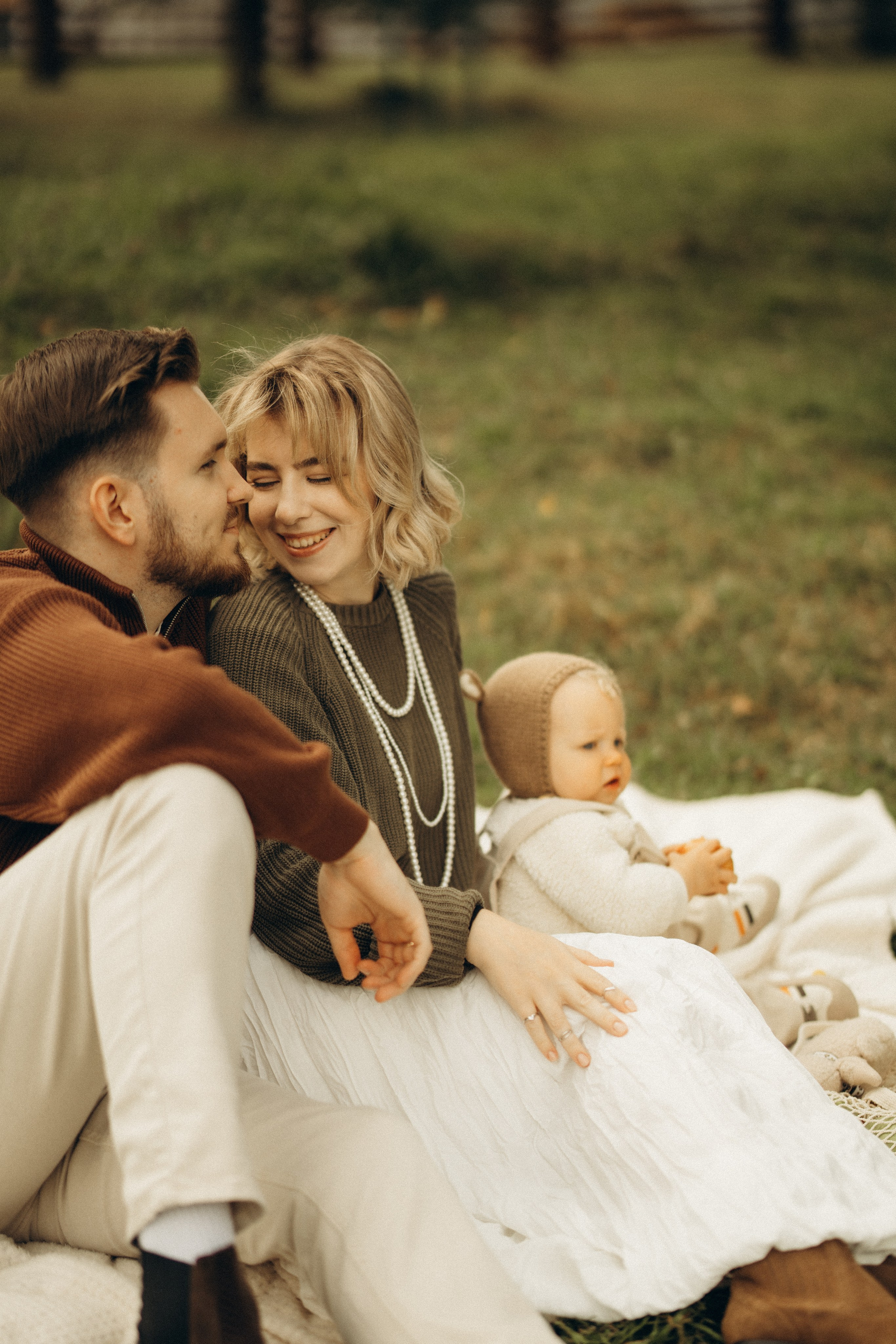 Семейная фотосессия в Ярославле на природе. Семейный фотограф Вероника Каюрова Ярославль