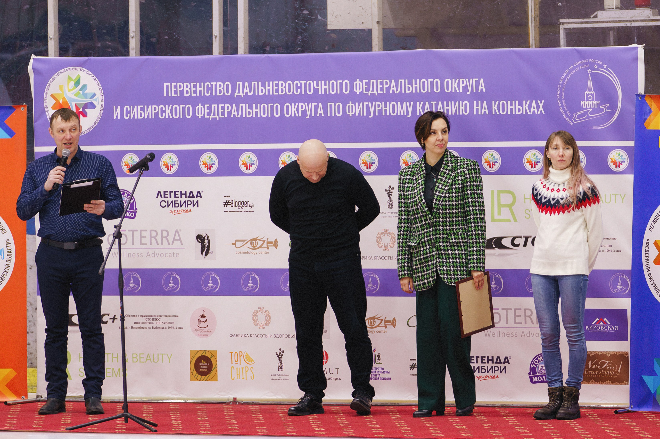 Первенство ДФО и СФО по фигурному катанию на коньках г. Искитим. Фотомастерская Воробьевых