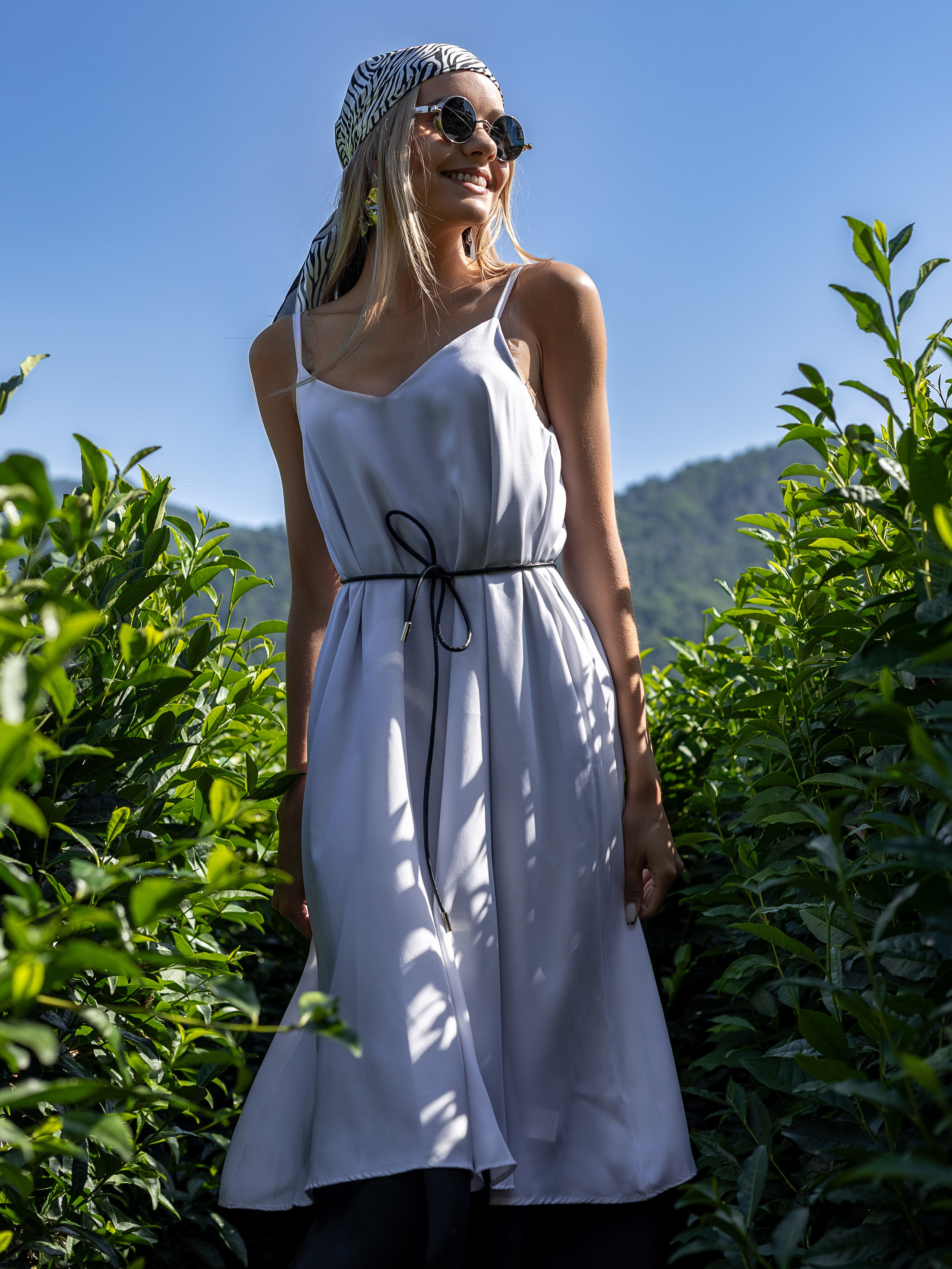 Чайные плантации. Стрит съемки для маркетплейсов в Сочи | ИИ контент | fashionprod