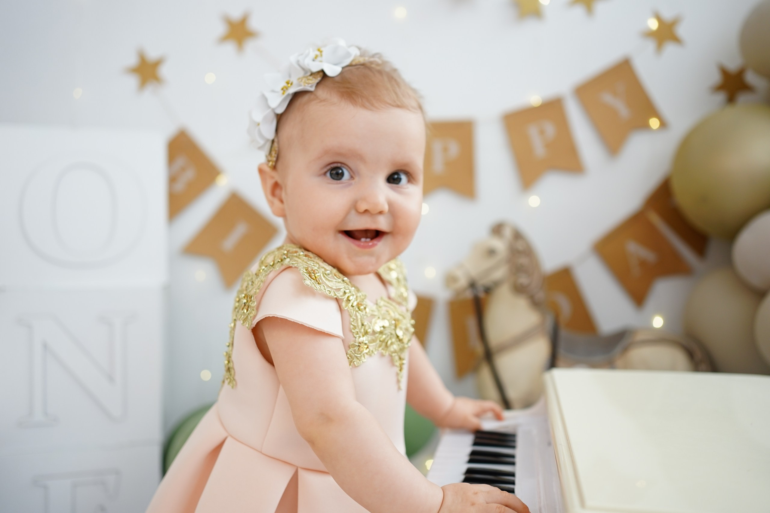 Фотоссесия на Годик для Девочки. Детская Фотостудия ГОДОВАСИКИ в Санкт-Петербурге фотосесия на годик